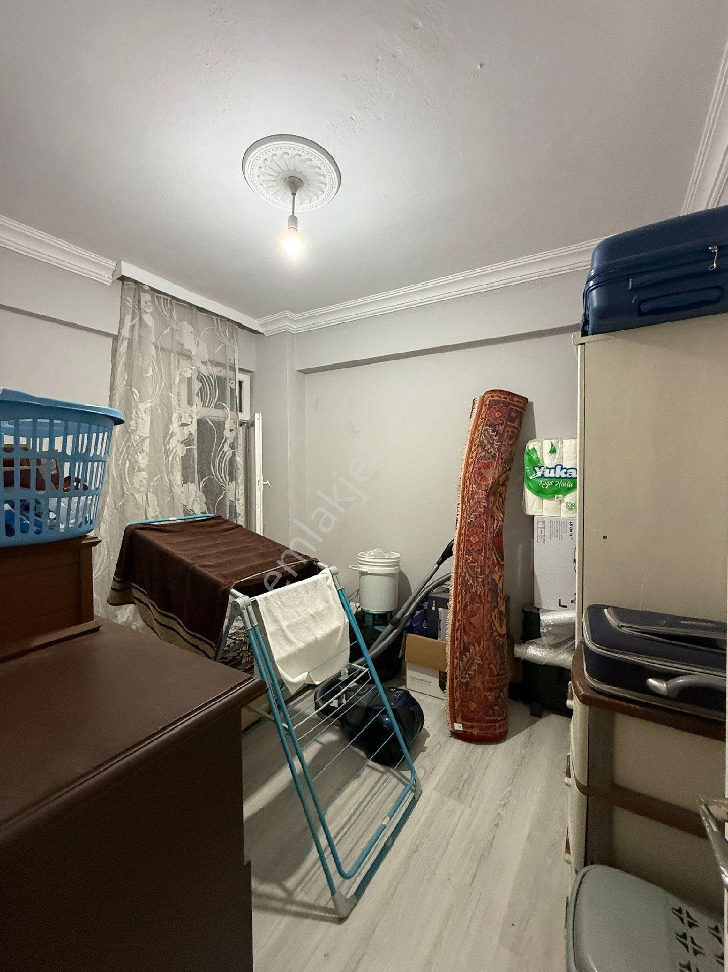 Kuşadası Ege Mahallesinde Kelepir Uygun Fiyata 2+1 85m2 - Görsel 5
