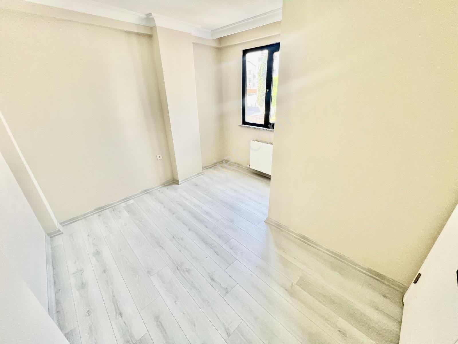İmren Gayrimenkulden Fevzi Çakmak Mh. 2+1 80 M2 Ön Cephe Arakat - Görsel 7