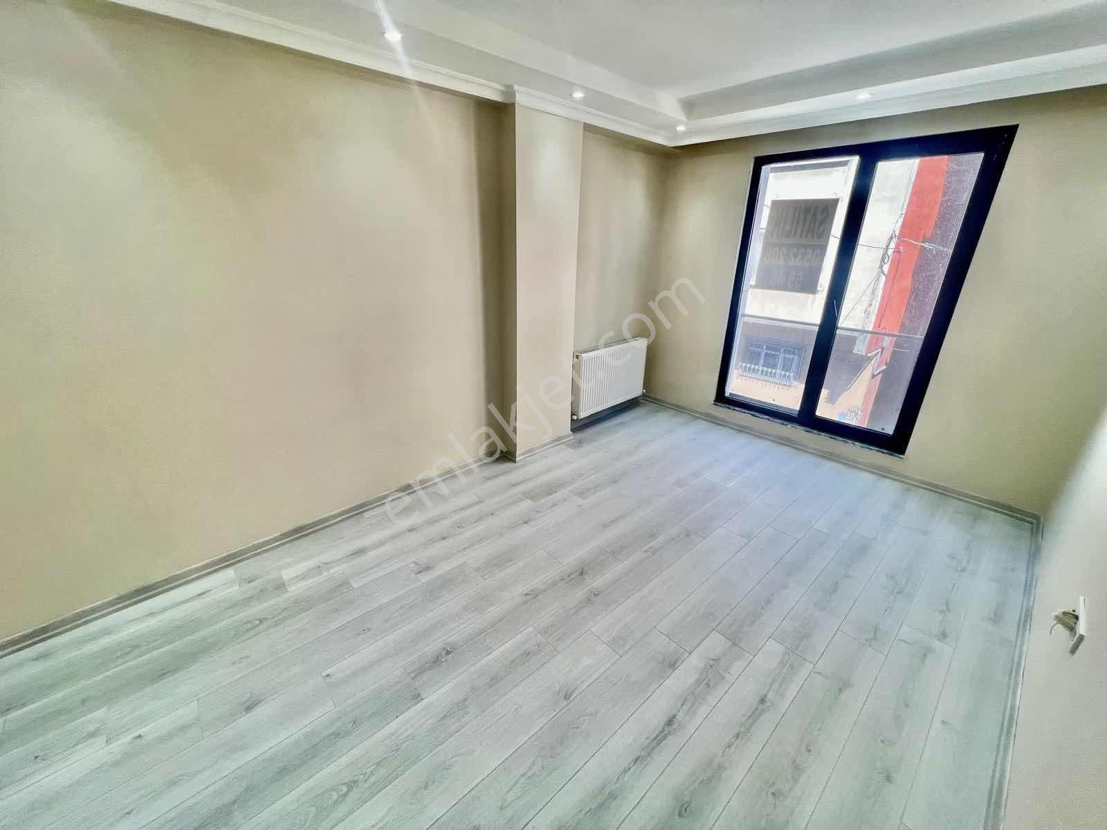 İmren Gayrimenkulden Fevzi Çakmak Mh. 2+1 80 M2 Ön Cephe Arakat - Görsel 15