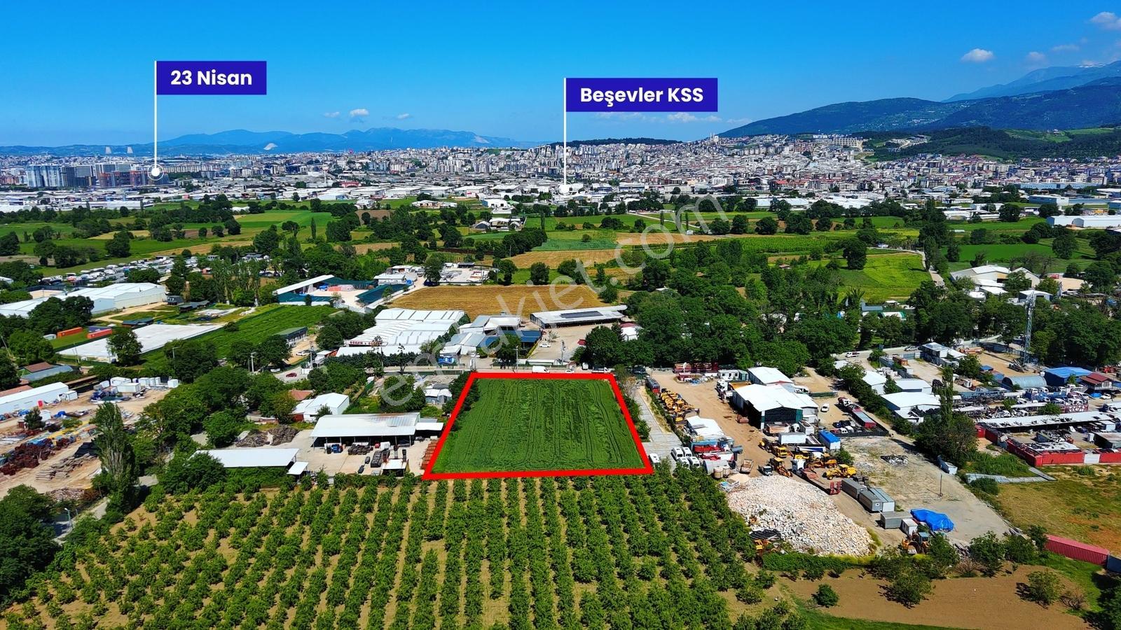 Alaaddinbey'de Ana Yola Cephe Satılık Arazi