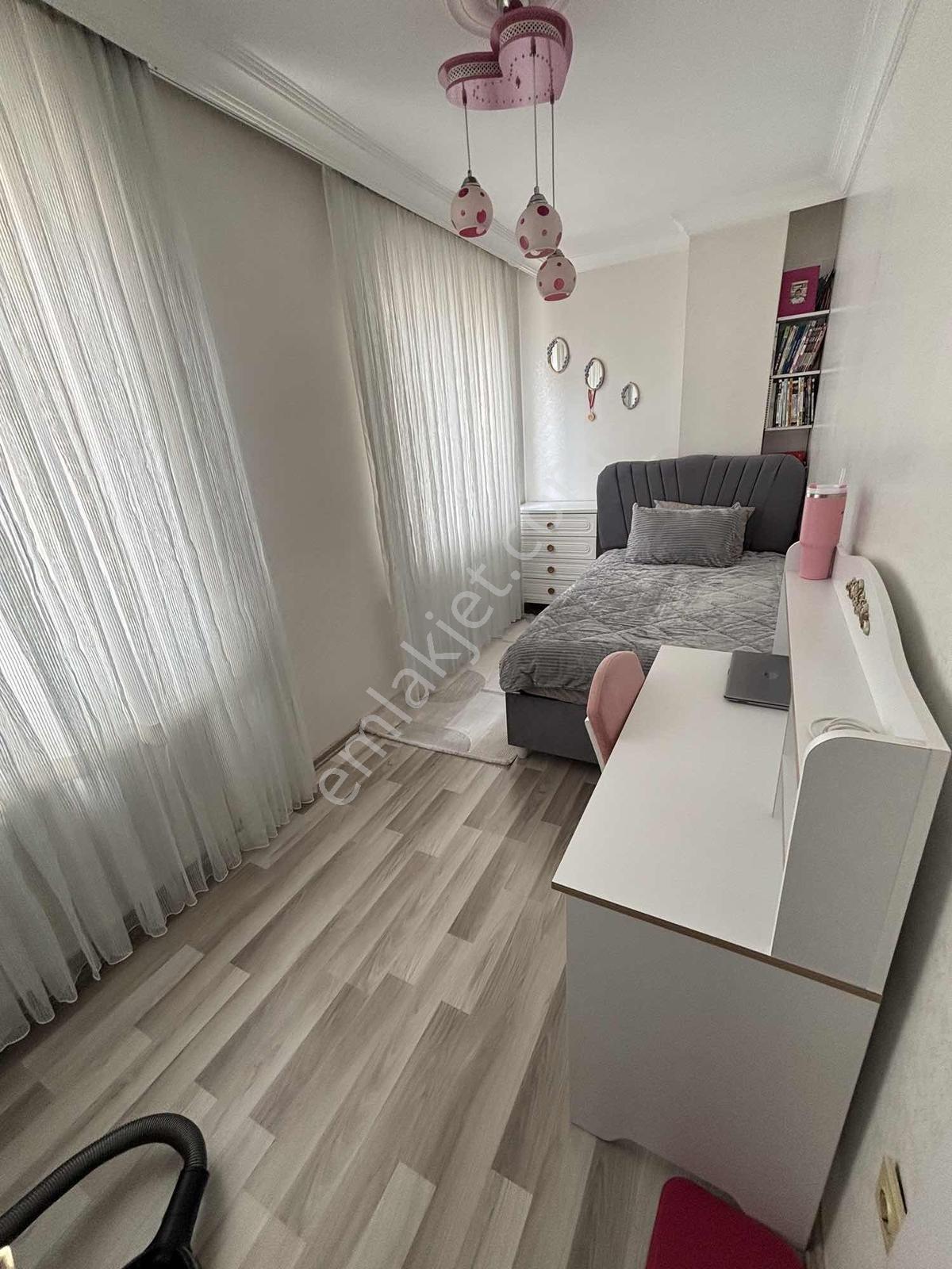 Aktif'ten Su Yolu Caddesinde Ara Kat, Masrafsız 2+1 Daire - Görsel 3