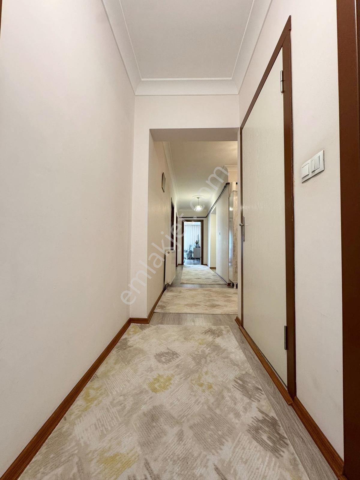 ▄seyit Gayrimenkul▄akşemsettin Mah.ara Kat Asansörlü Yapılı 3+1 - Görsel 28
