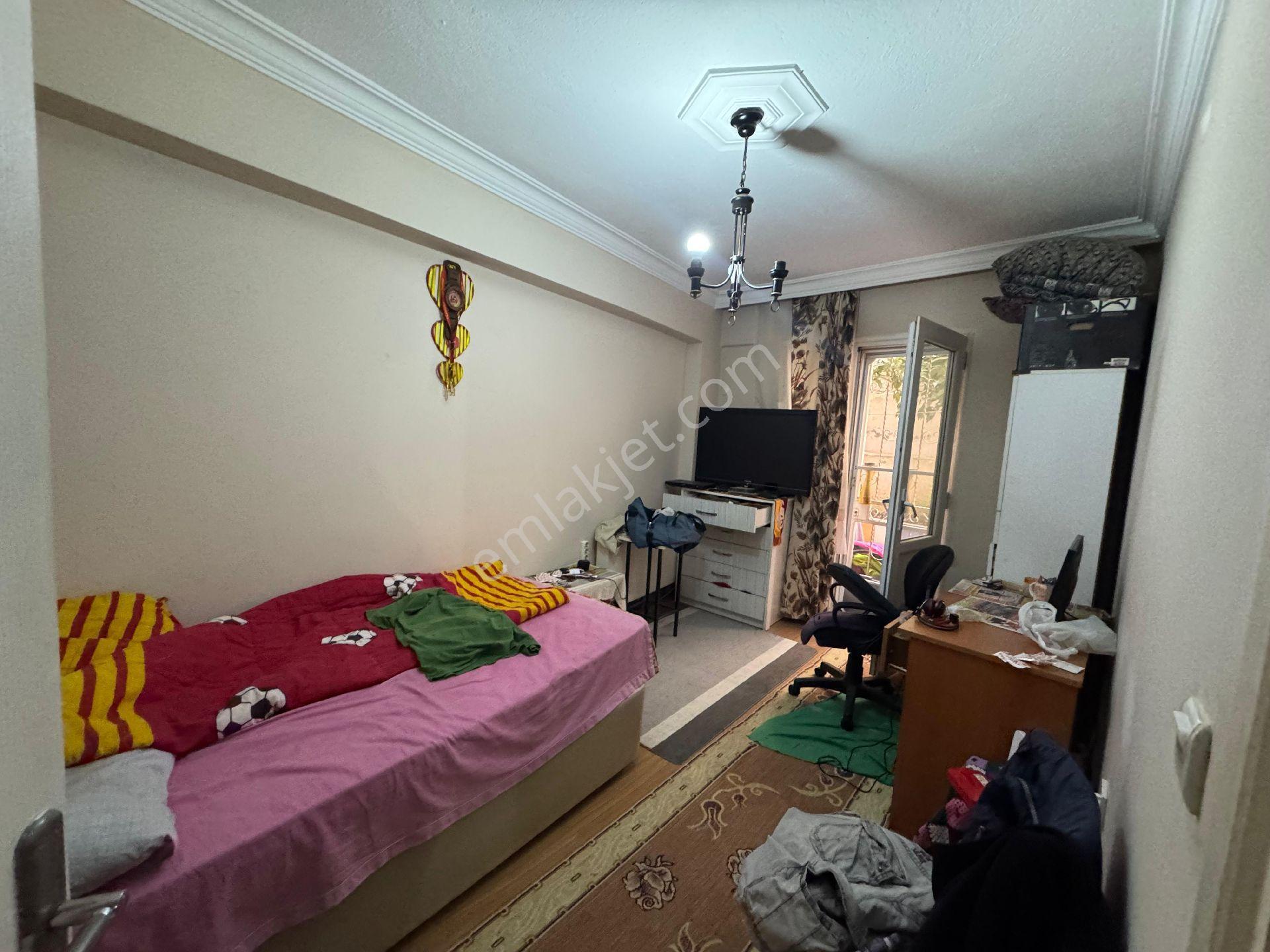Karabağlar Doğanay Mah. Ordu Caddesi 2+1 D.gazlı Giriş Katı Satılık Daire - Görsel 10