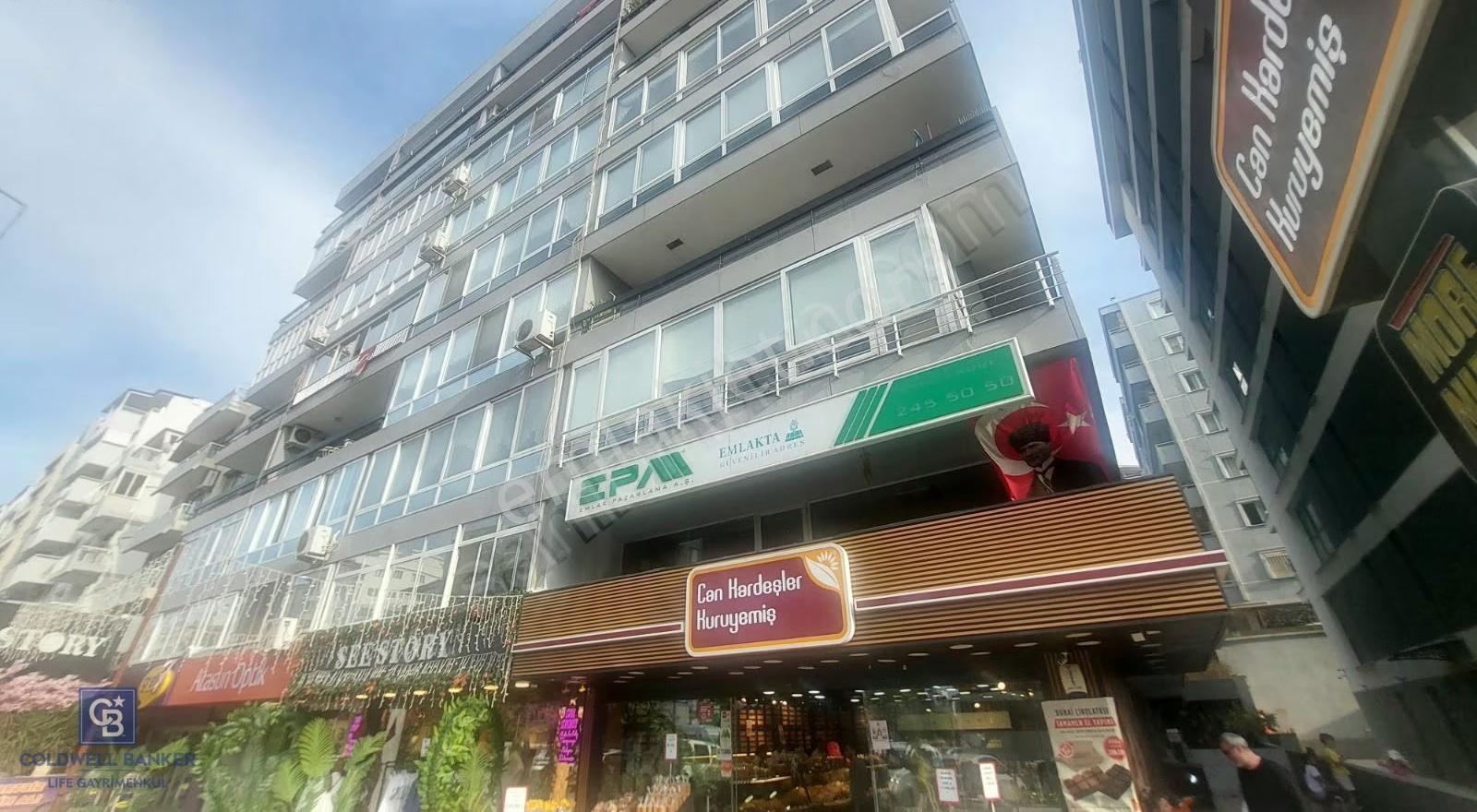 Hatay Metro Durağında Caddeüstü Satılık 4+1 Daire - Görsel 20