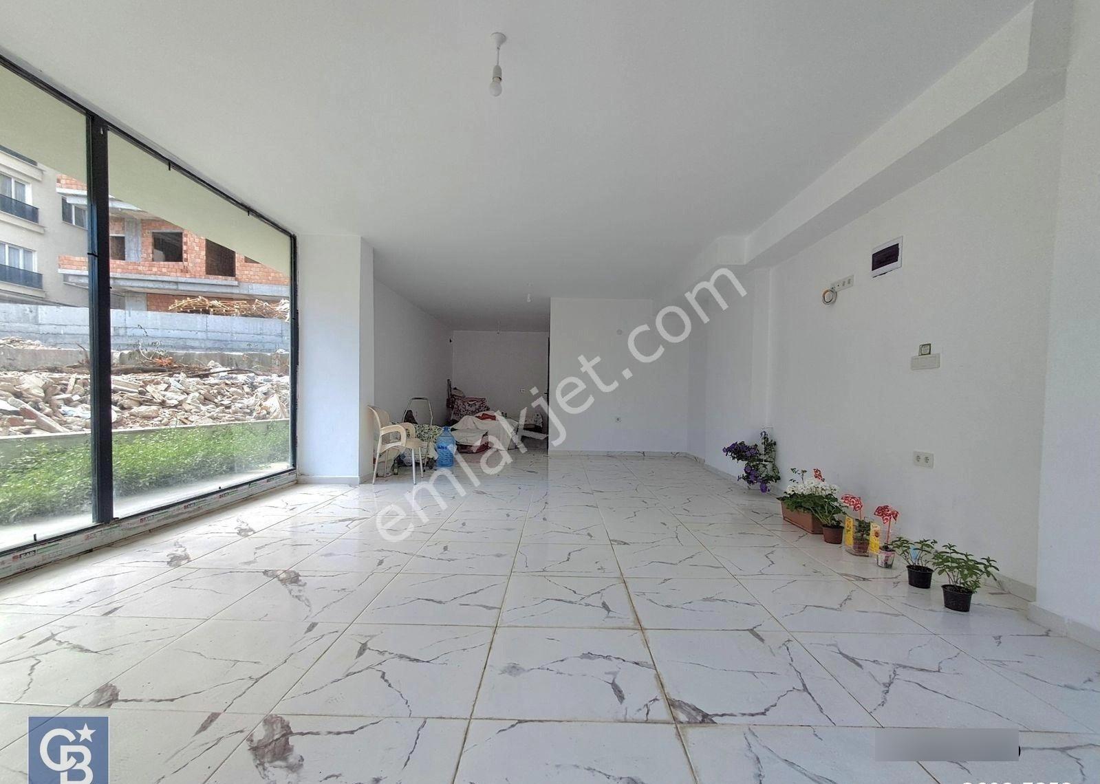 Avcılarda Satılık 65m2 Dükkan. Her İşe Uygun! - Görsel 5