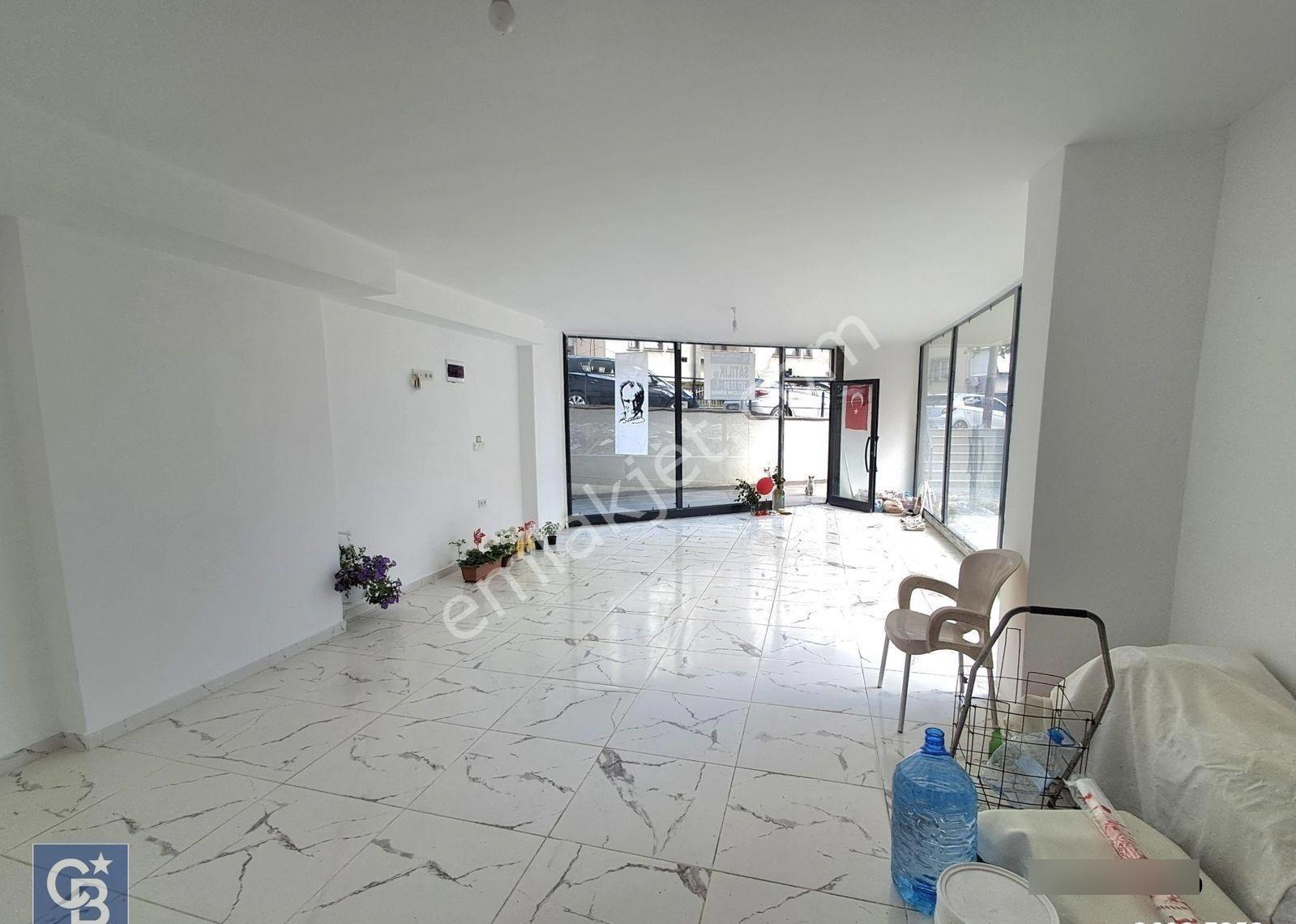 Avcılarda Satılık 65m2 Dükkan. Her İşe Uygun! - Görsel 4