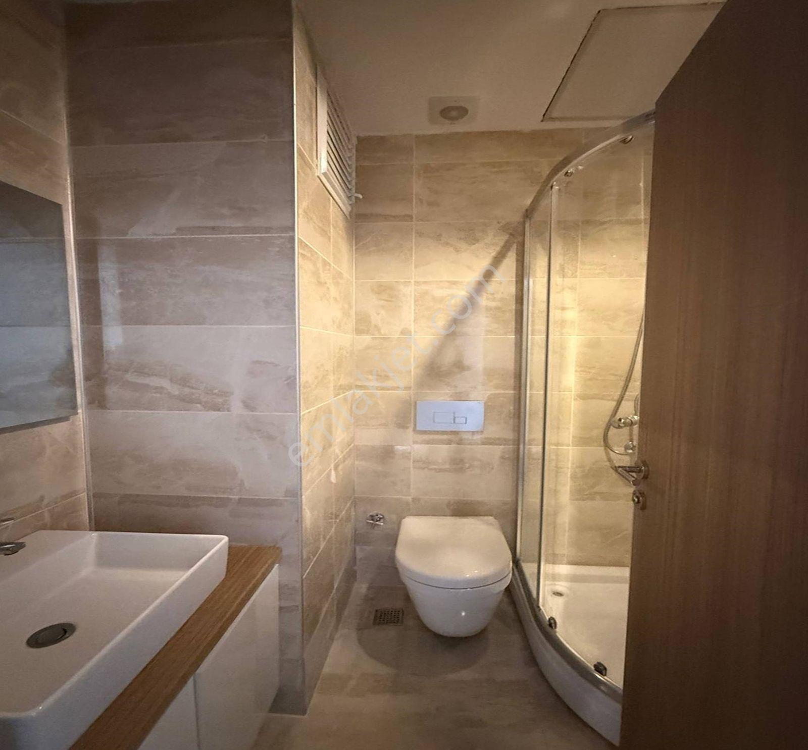 Havuzlu Otoparklı Manzaralı Ultra Geniş 3+1 Site İçi Ferah Daire - Görsel 23