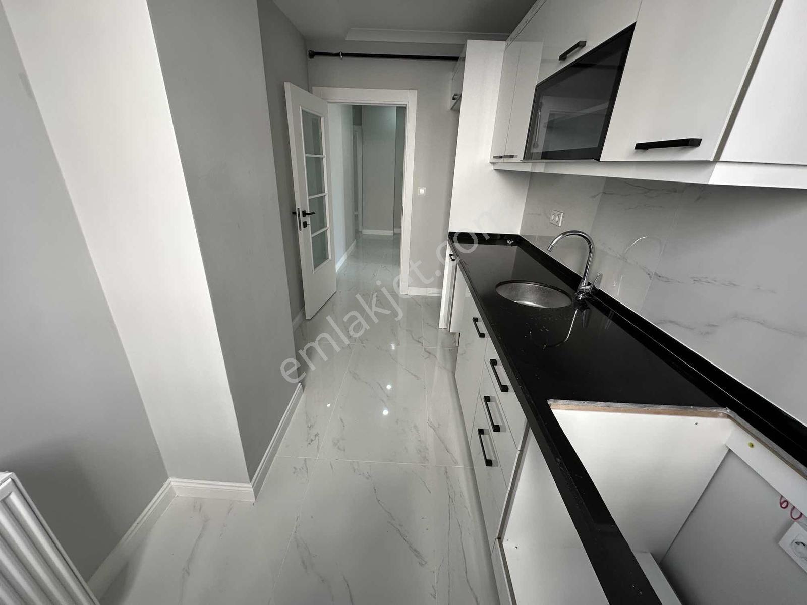 Çarşı İçi Büyük Balkonlu 2+1 Satılık Sıfır Daire - Görsel 16