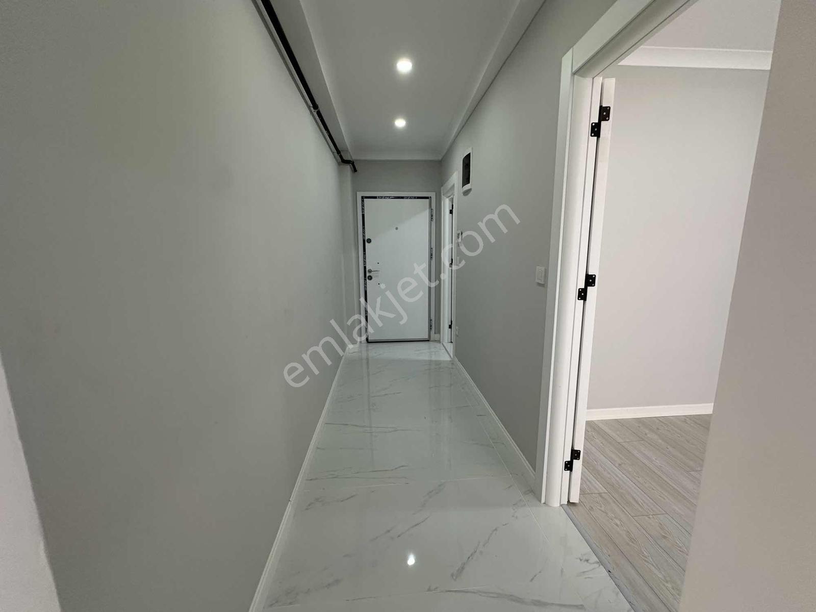 Çarşı İçi Büyük Balkonlu 2+1 Satılık Sıfır Daire - Görsel 8