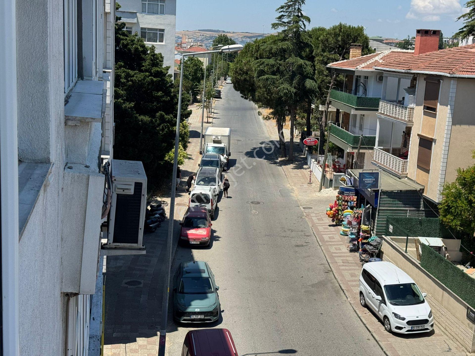 Büyükçekmece Bahçelievler'de Kiralık 3+1 Daire Sahile 1 Dk. - Görsel 12