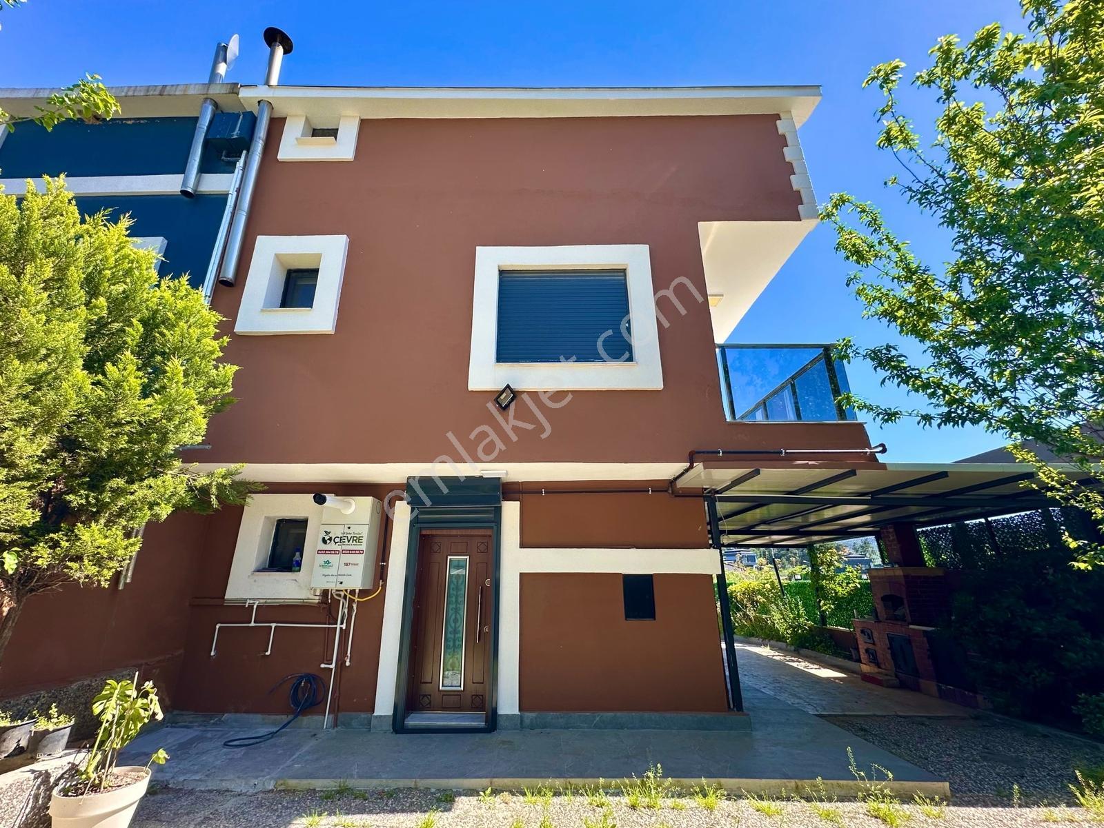 Yukarıkızılca'da Müstakil 4+1 600 M2 İçerisinde Özel Yapım Villa - Görsel 4