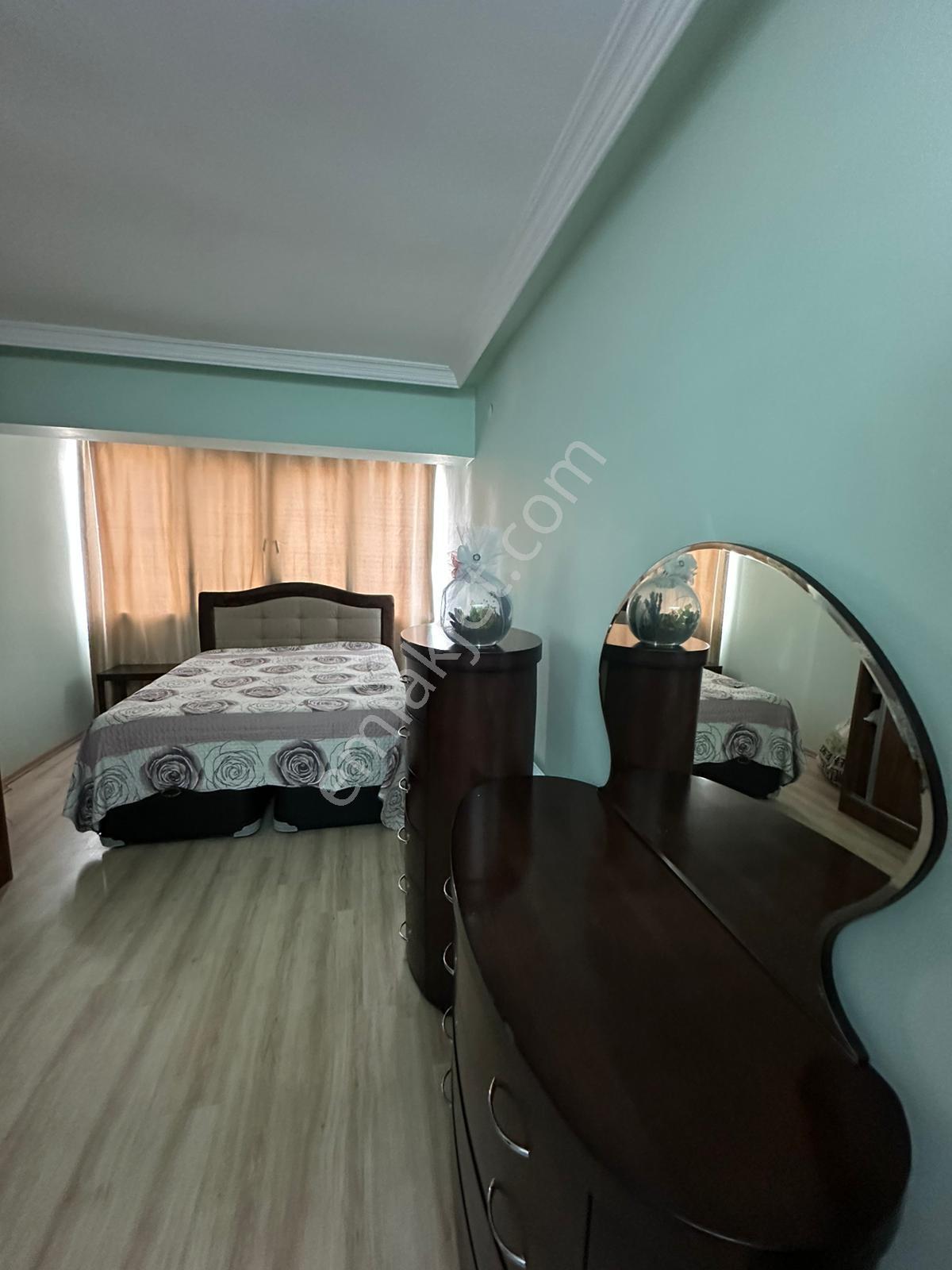 Merkezi Konumda Full Tadilatlı 3+1 160 M2 Eşyalı Kiralık Daire - Görsel 23