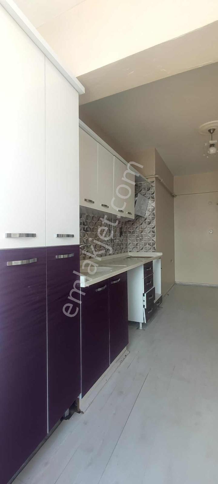Yunusemre Mahallesi Kiralık 3+1 Daire - Görsel 14