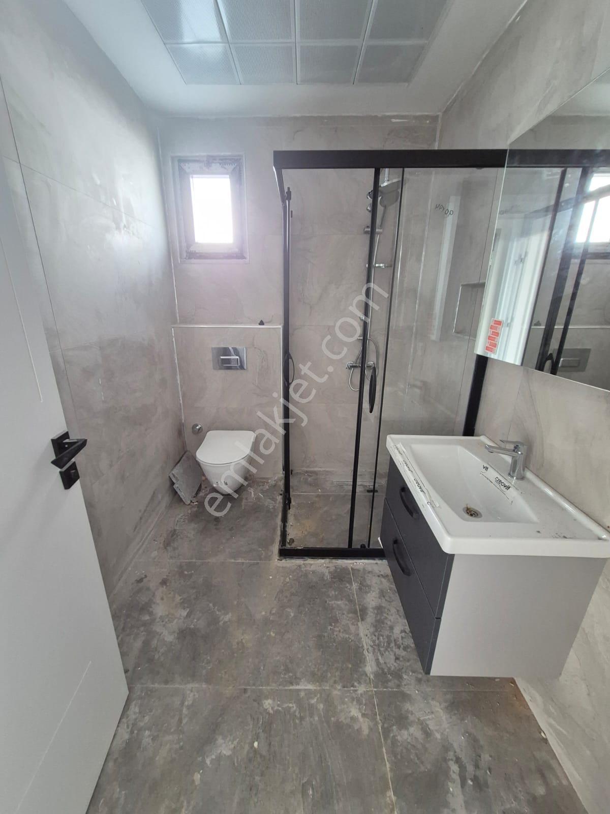 Delux'den Palm Suıts'te Cadde Cepheli Lux Satılık 1+1 Daire - Görsel 19