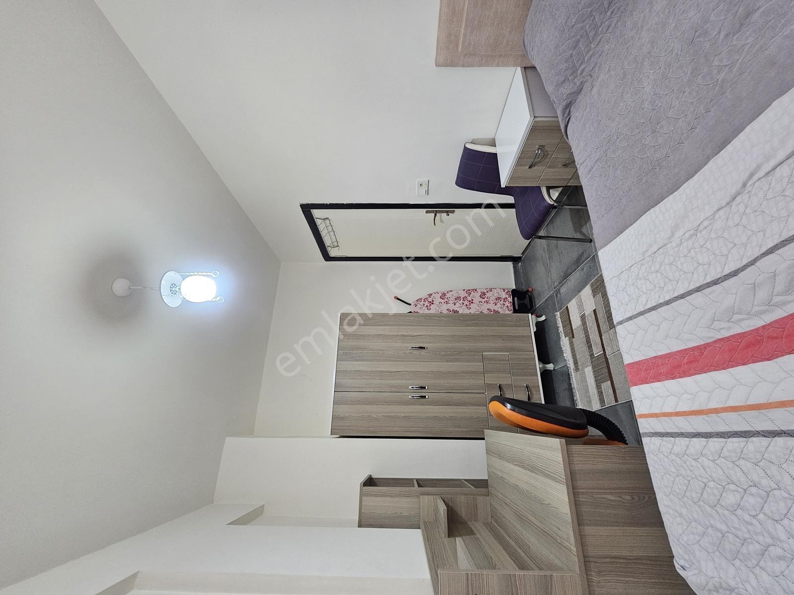 Tapu & Adliye Binalarına Yakın Kiralık 1+1 Eşyalı Apart - Görsel 15