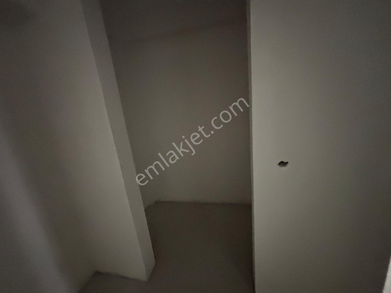 Nova Gruptan Kepsut Merkezde Satılık Geniş 2+1 Sıfır Daire - Görsel 14