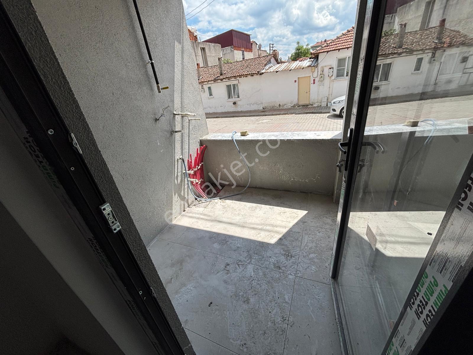 Nova Gruptan Kepsut Merkezde Satılık Geniş 2+1 Sıfır Daire - Görsel 25
