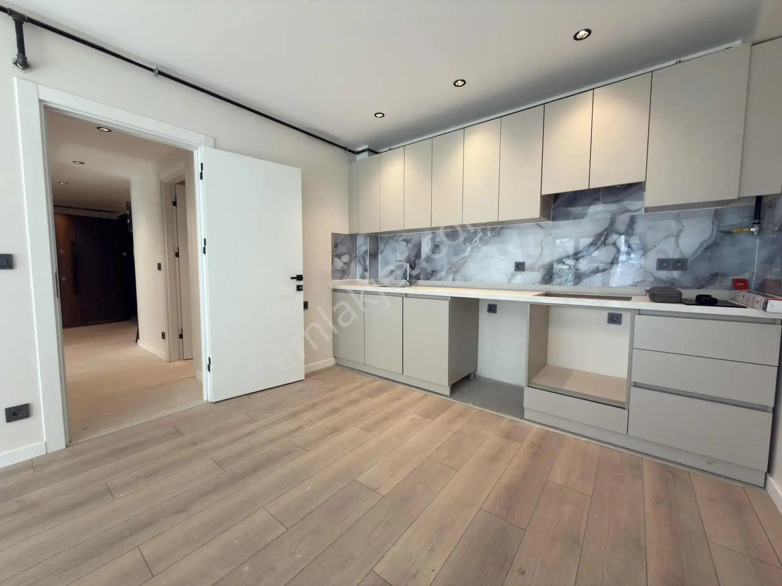 Eyüpsultan/alibeyköy'de Prestijli Ve Lüks Proje 2+1/ 70m²/ Kat-4