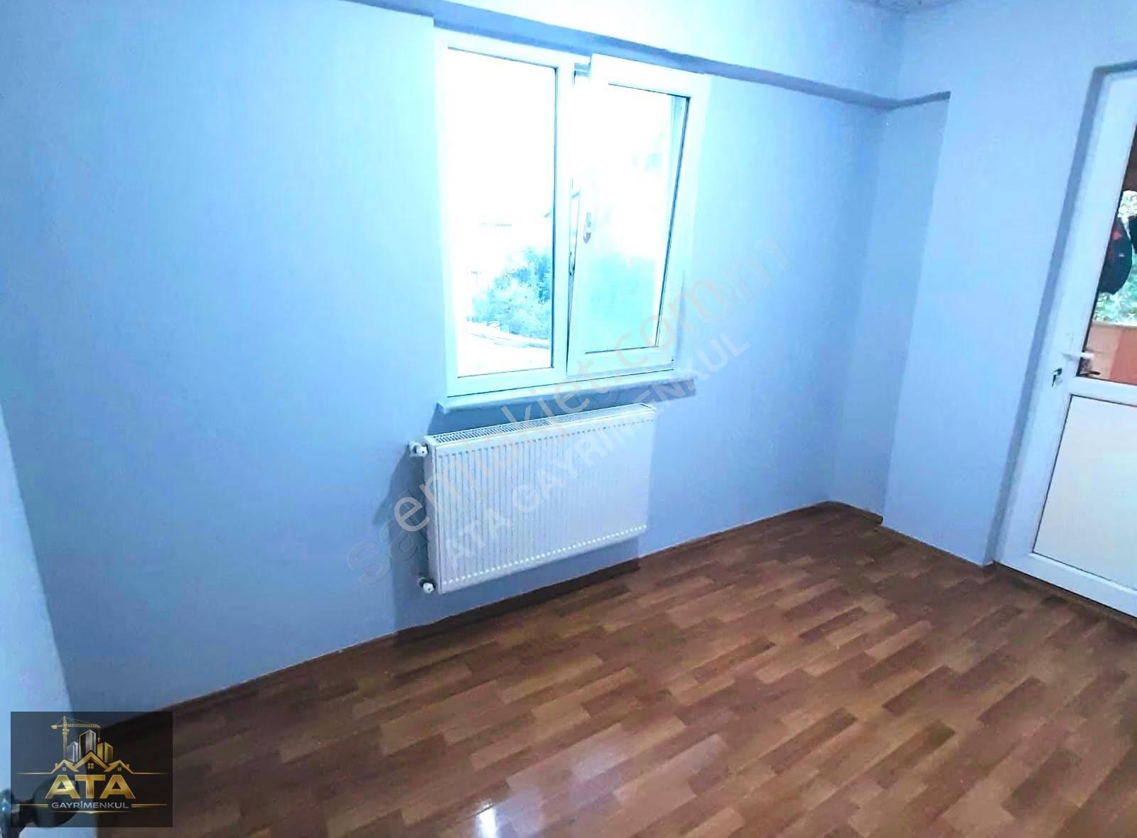Yeniçiftlikte İskanlı 5+1 Sahile 1 Km Otoparklı Lüks Villa - Görsel 18