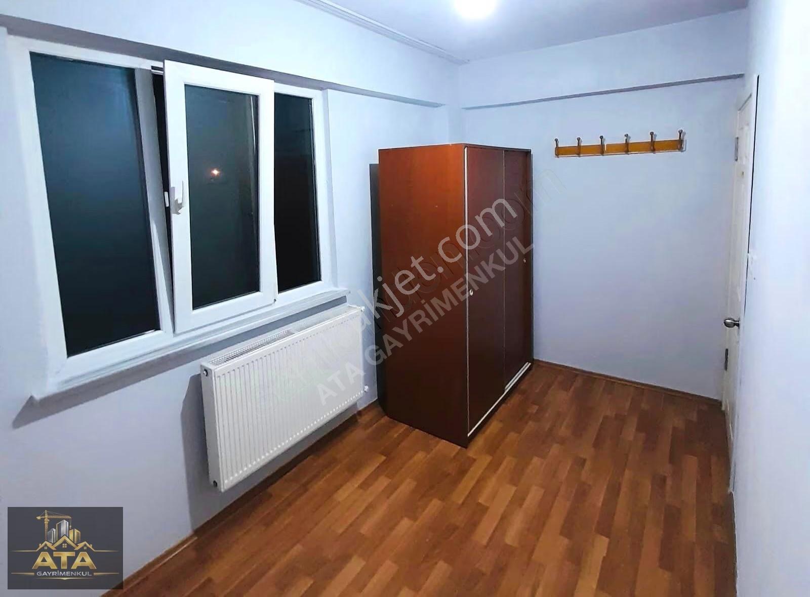 Yeniçiftlikte İskanlı 5+1 Sahile 1 Km Otoparklı Lüks Villa - Görsel 7