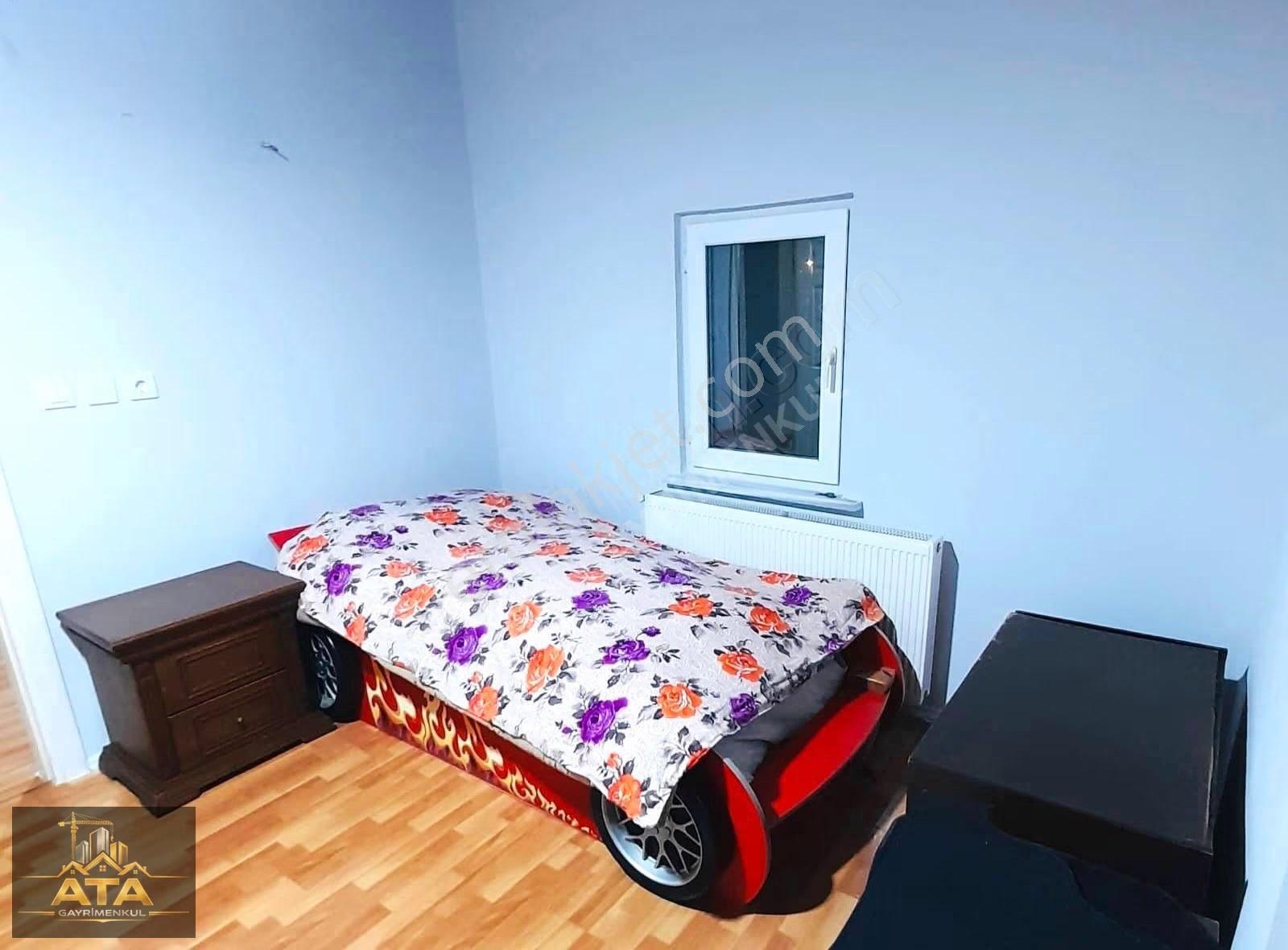 Yeniçiftlikte İskanlı 5+1 Sahile 1 Km Otoparklı Lüks Villa - Görsel 14
