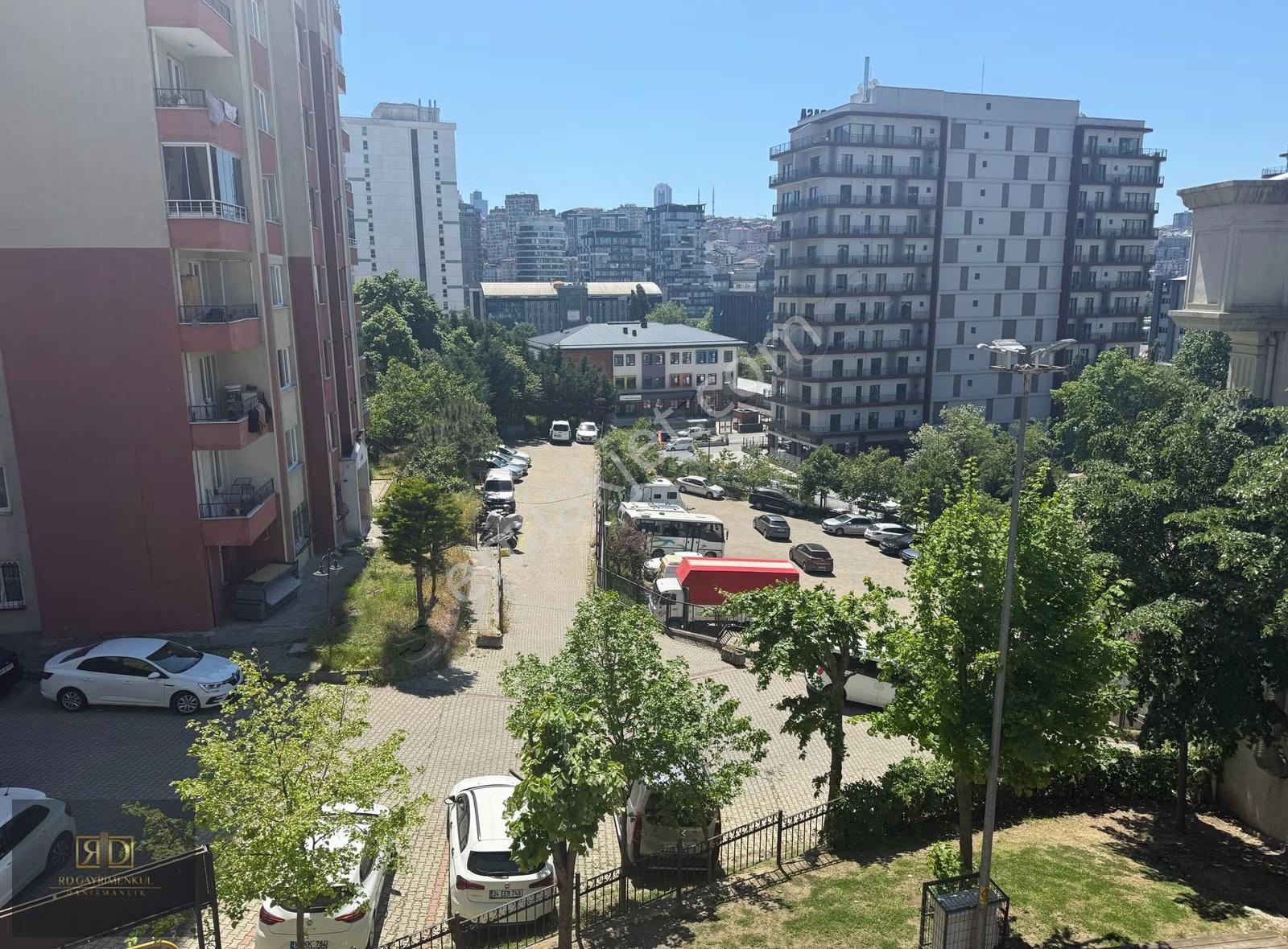 Rd'den Vadikent'de Şehir Manzaralı Geniş Satlık 2+1 Daire - Görsel 19