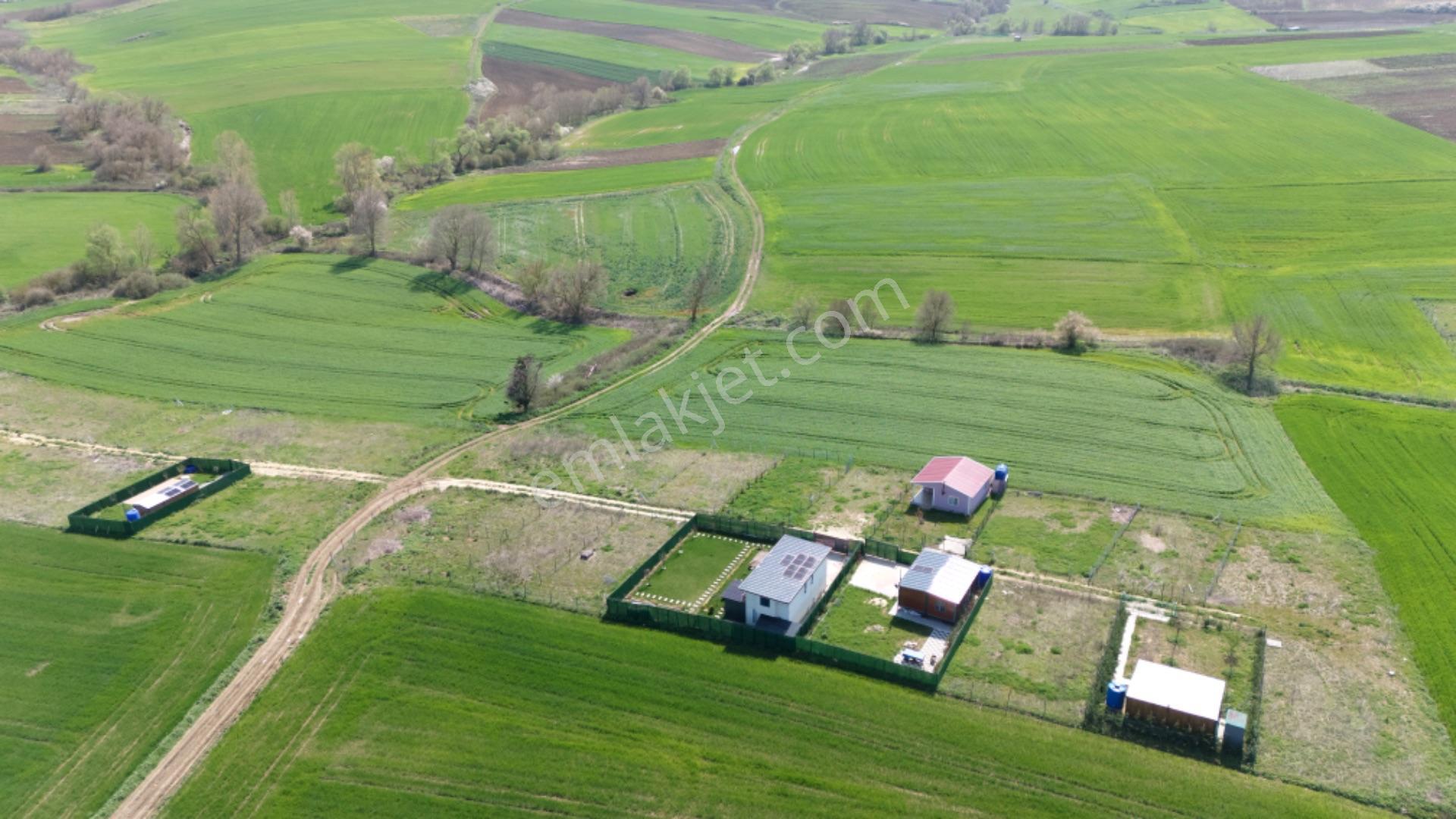 Çatalca Elbasan’da 250 M2 Yerleşimin İcinde Resmi Yolu Mevcut Harika Arsa - Görsel 6