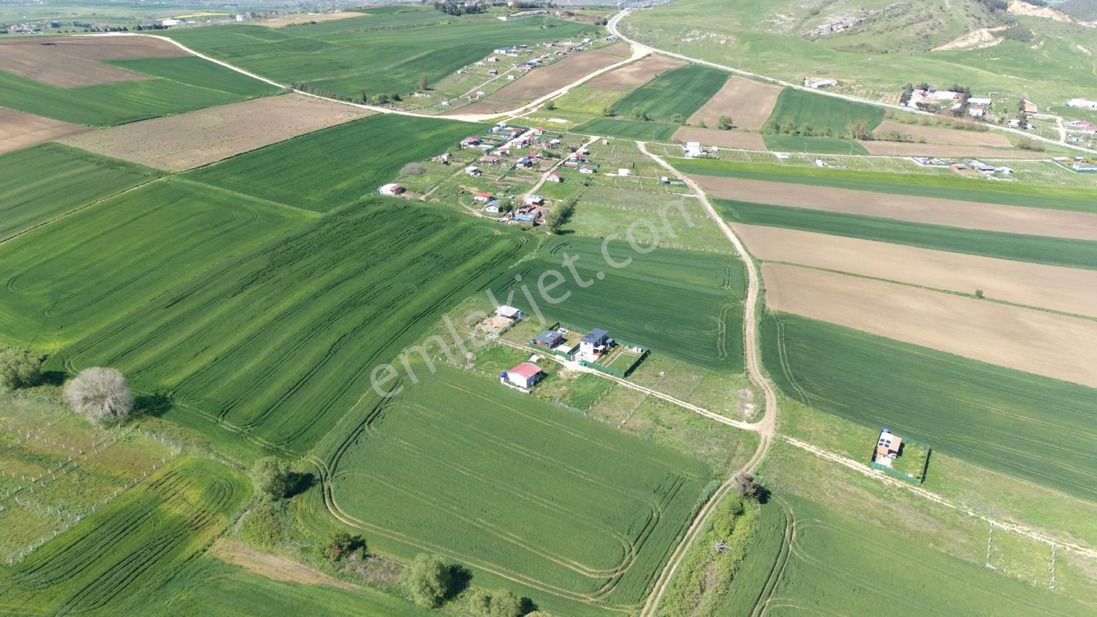 Çatalca Elbasan’da 250 M2 Yerleşimin İcinde Resmi Yolu Mevcut Harika Arsa - Görsel 16