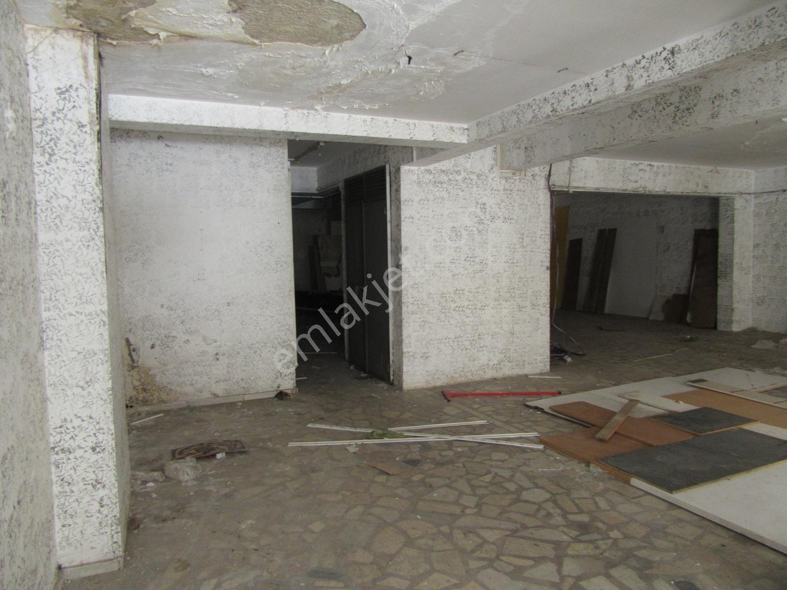4.levent Çeliktepede 220m2 Her İşe Uygun Kiralık İşyeri - Görsel 7