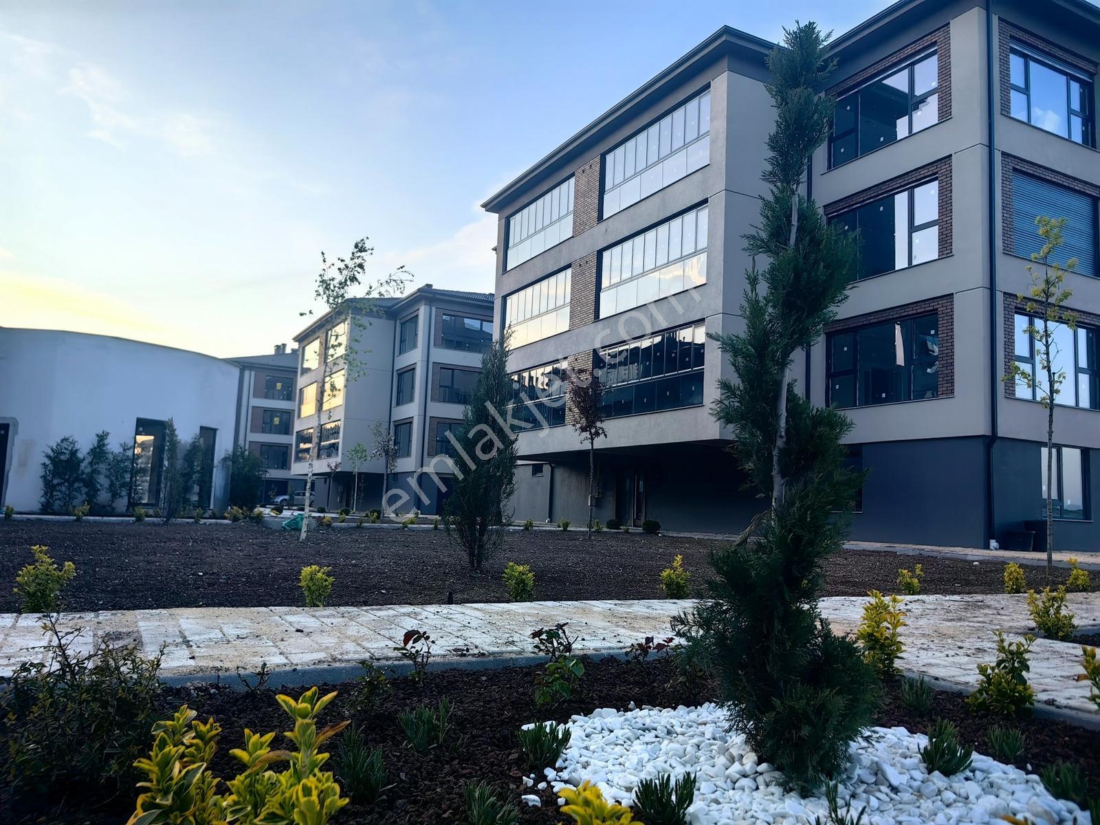 Proma'dan Konfor Zerafet Suadiye Konakları Kapalı Isıtmalı Havuz - Görsel 7