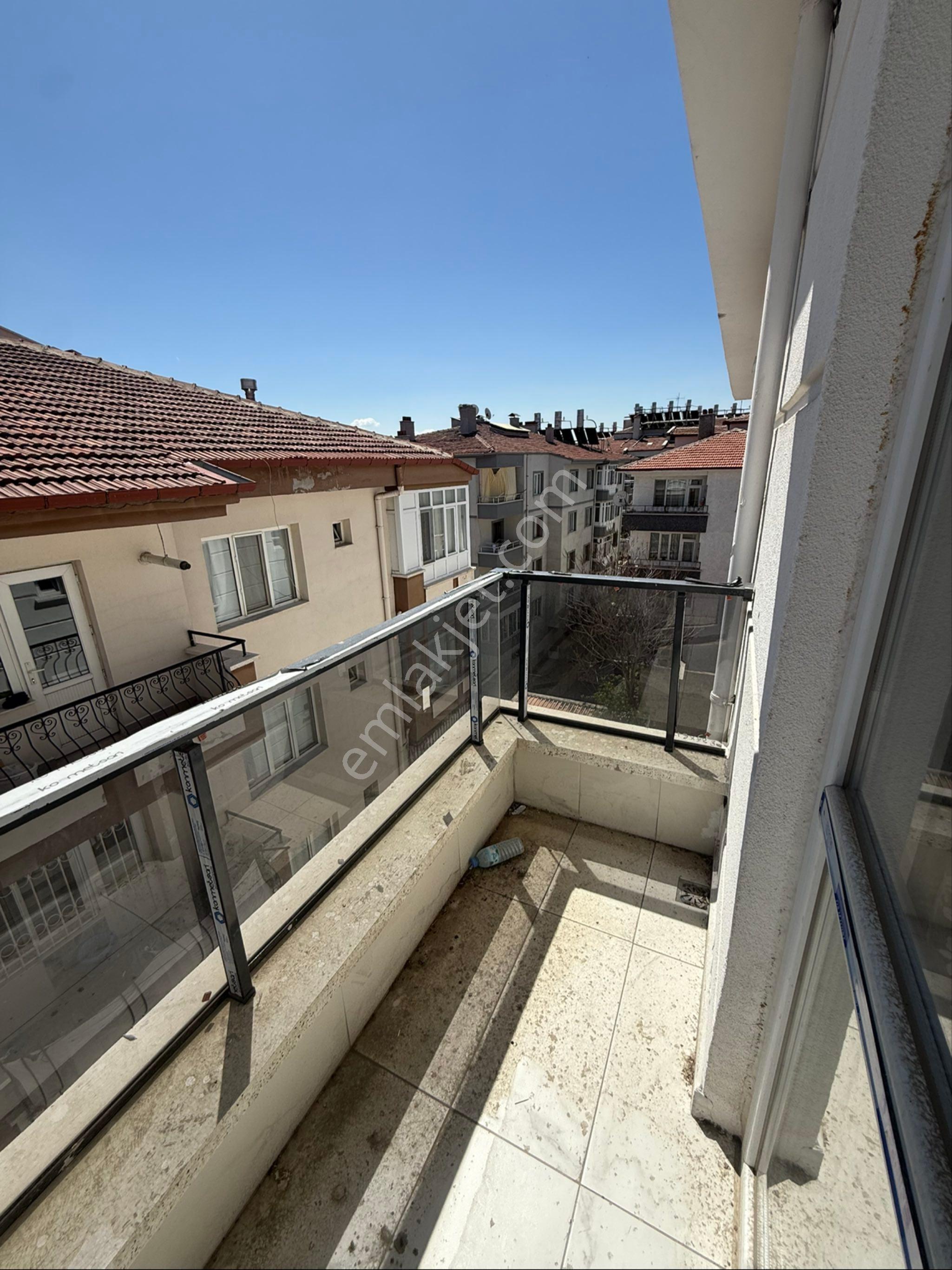 Cumhuriyet Mahallesi 2+1 Kiralık Eşyalı Daire - Görsel 9