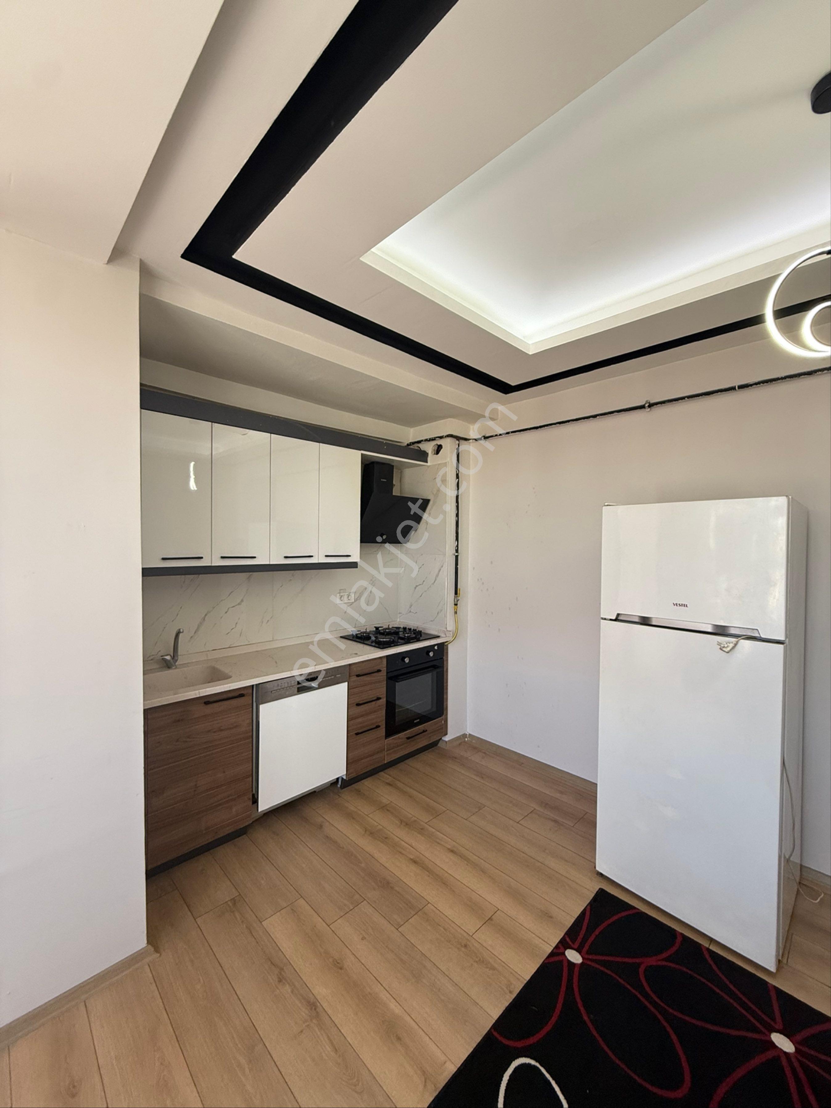 Cumhuriyet Mahallesi 2+1 Kiralık Eşyalı Daire - Görsel 2