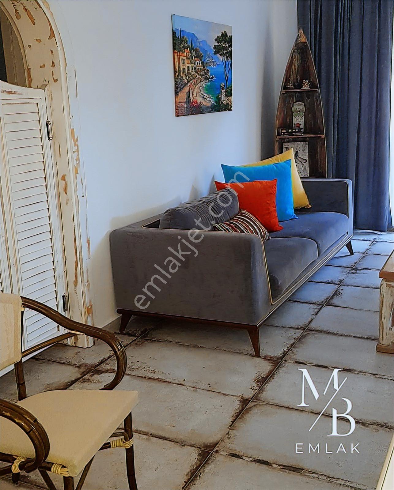 Marmaris'te Tarihe Tanıklık Eden Satılık Taş Ev - Görsel 33