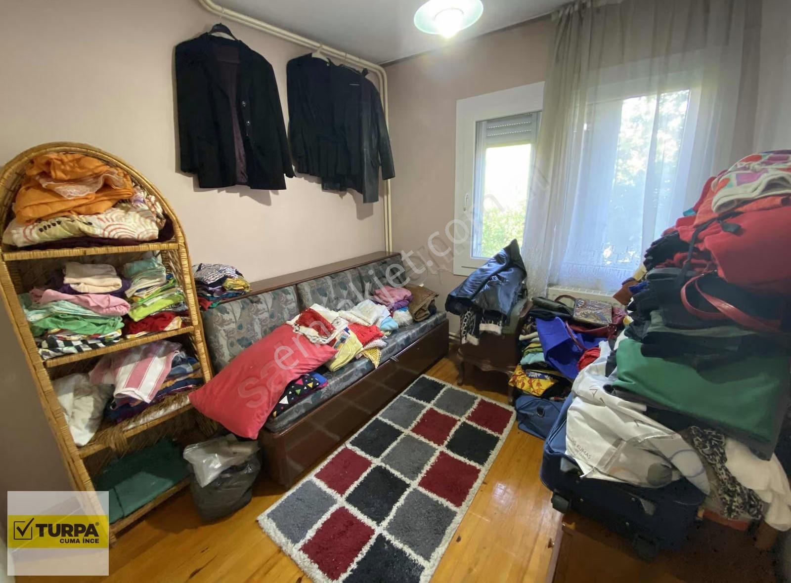 Cuma İnce'den Köşe Konumlu Bahçeli Tribleks - Görsel 12