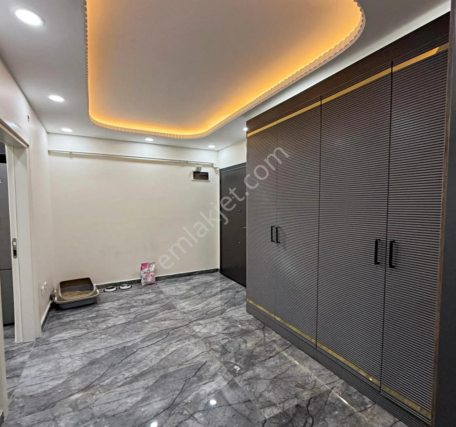 Barış Mahallesi Kat Mülkiyetli Site İçi Dekorlu Satılık Daire - Görsel 22