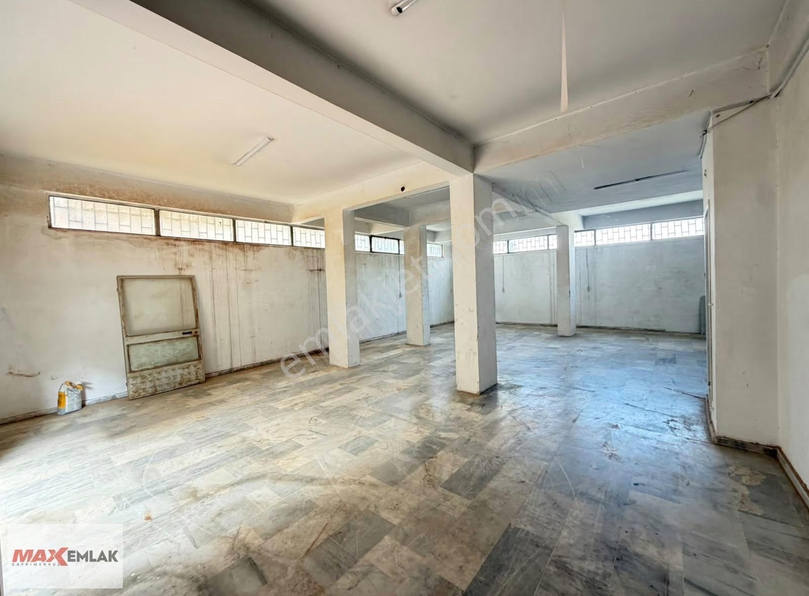 Tuzla Caddesine Yakın Kepenkli 120 M2 Kiralık İş Yeri - Görsel 2