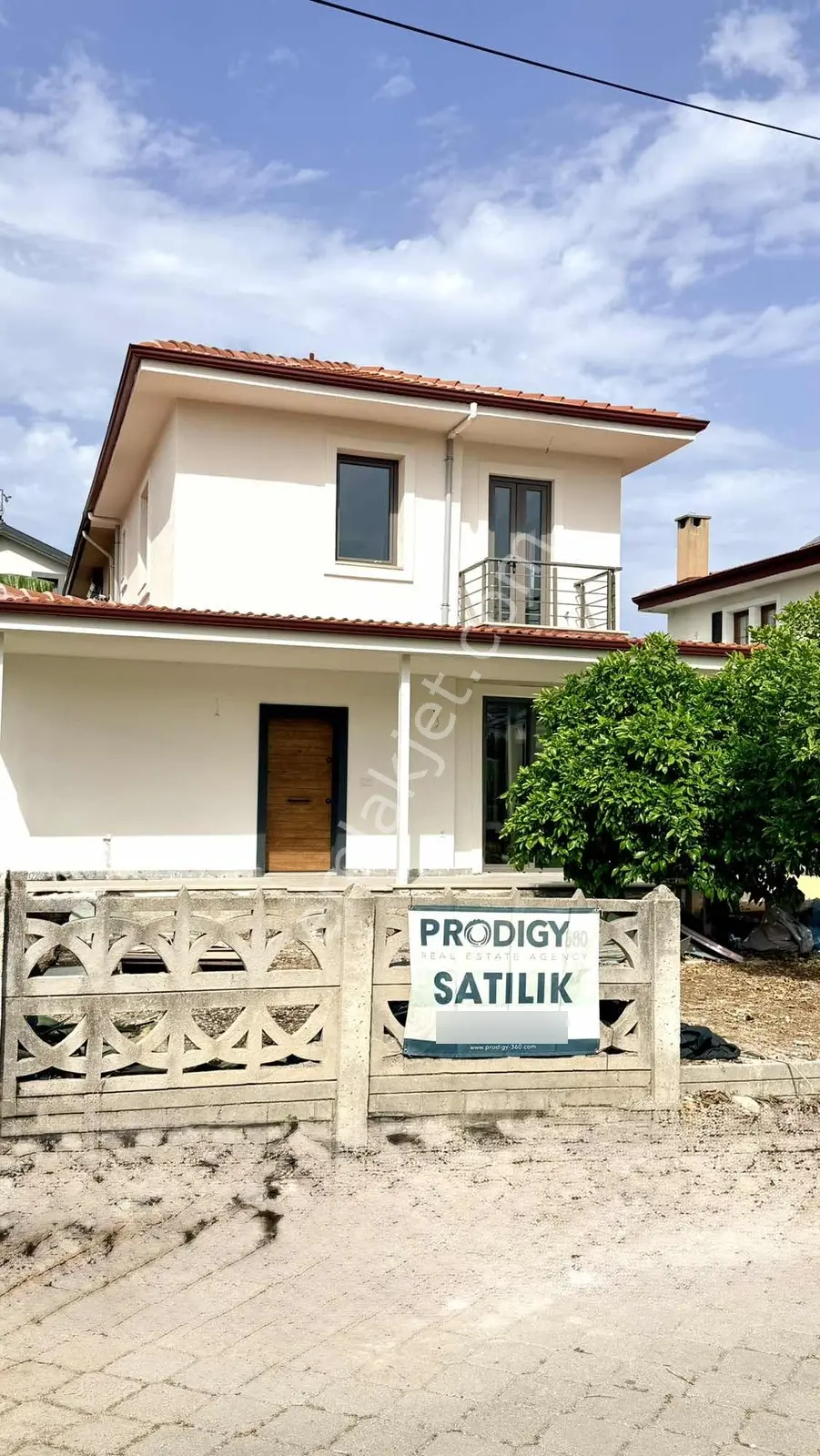 Prodıgy360'tan Çalışa 300m Uzakta Bahçeli İkiz Villa Tek Yetkili
