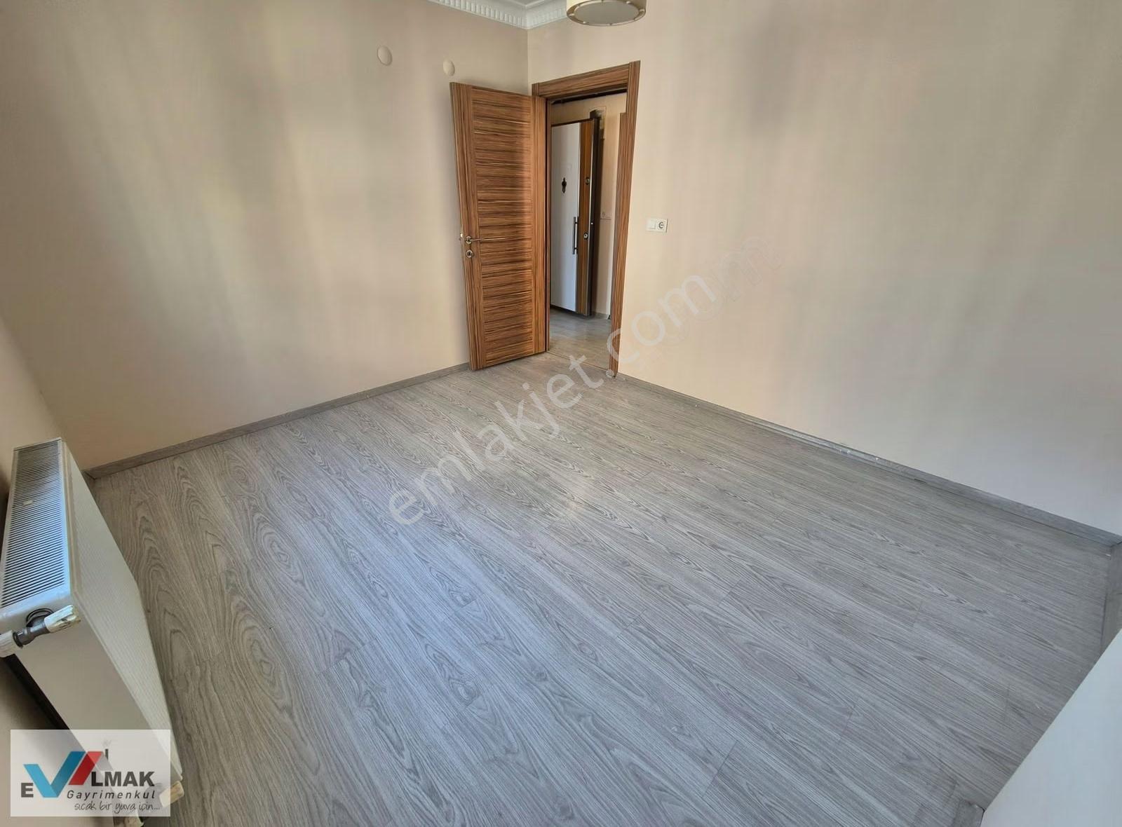 Söğütlüçeşme Mah.de Satılık 1+1 Arakat Evalmak Gayrimenkul'den - Görsel 9