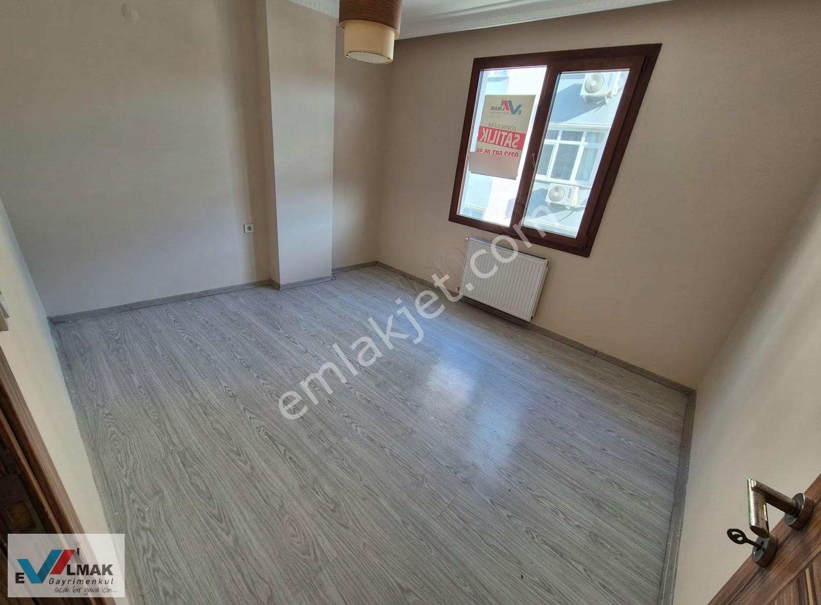 Söğütlüçeşme Mah.de Satılık 1+1 Arakat Evalmak Gayrimenkul'den - Görsel 2