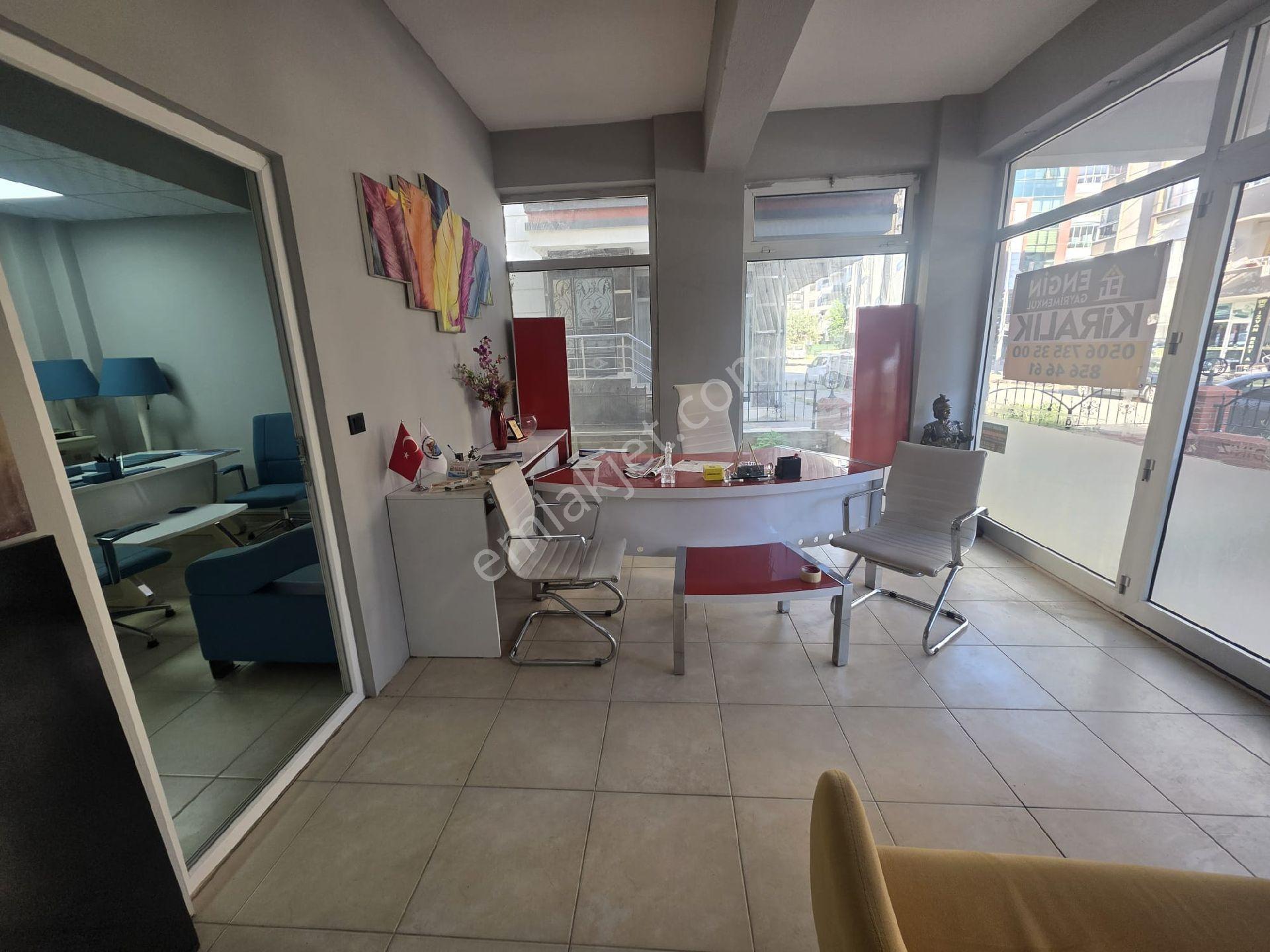 Ertuğrulda Geniş Cepheli Bahçeli Kiralık Dükkan - Görsel 3