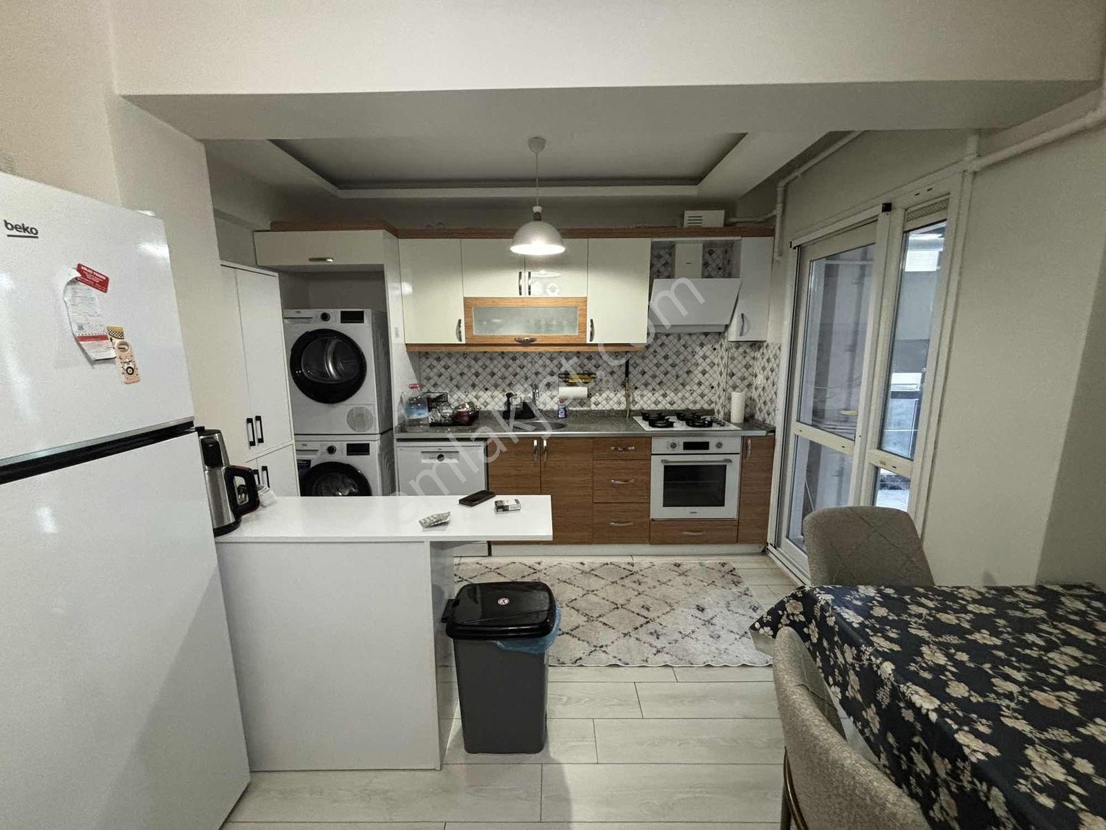Site İçinde 2+1 D.gazlı Daire Eşyalı Satılık