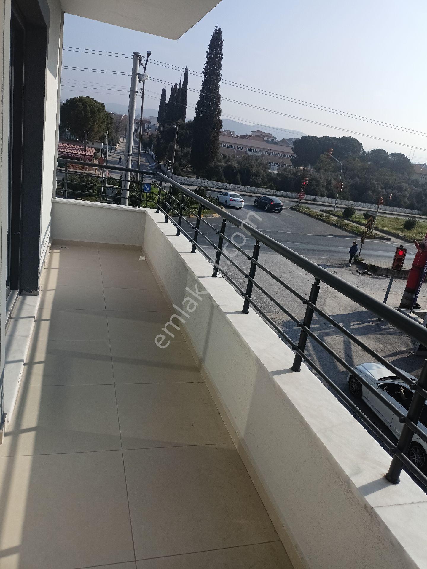 Kapalı Otoparklı Geniş Ferah Ve Konforlu Daire - Görsel 10