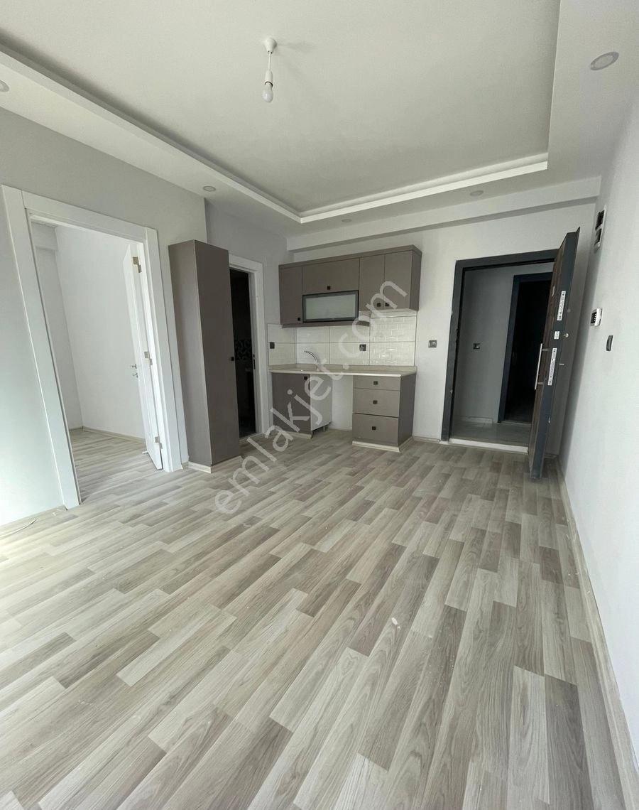 Gültepe'de Palalı'dan 1+1 Daire
