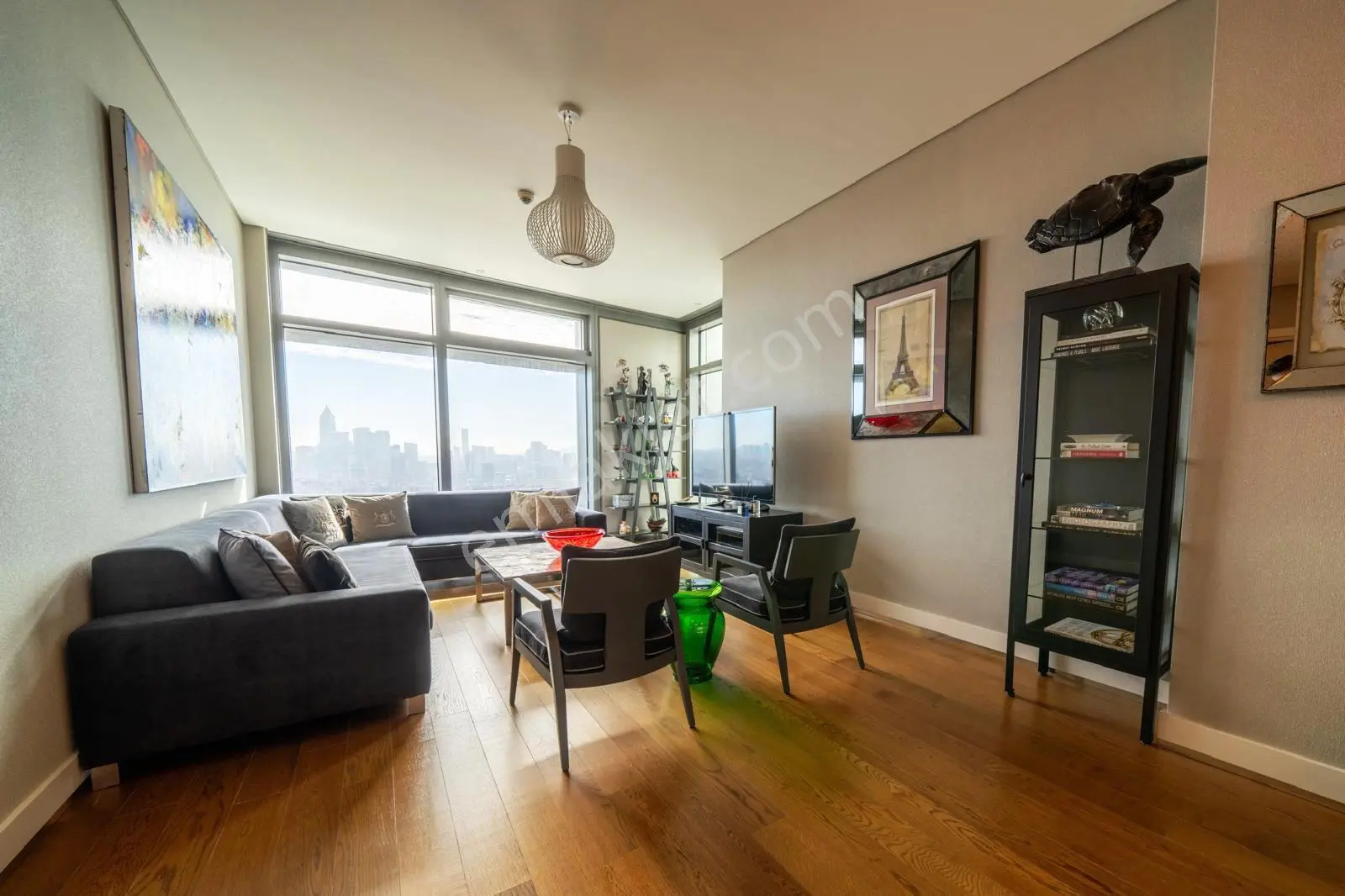Emaar Square 75m2 E Blok Otel Tipi Dizayn Yüksek Kat Kiralık 1+1 - Görsel 4