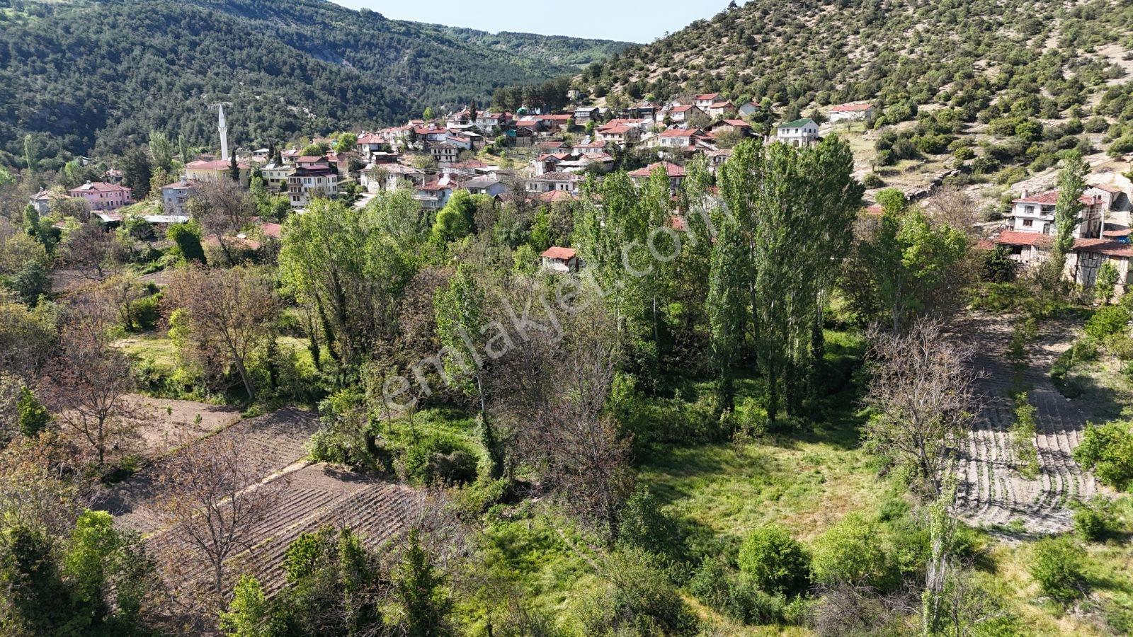 Sakarya Taraklı 906 M2 %40 İmarlı Fırsat Arsa Masrafsız Düzzemin - Görsel 26