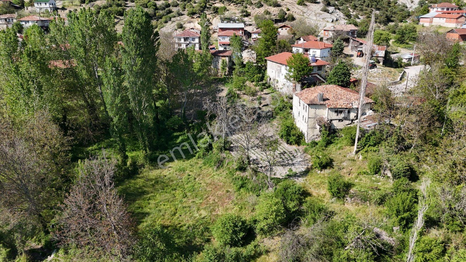 Sakarya Taraklı 906 M2 %40 İmarlı Fırsat Arsa Masrafsız Düzzemin - Görsel 12