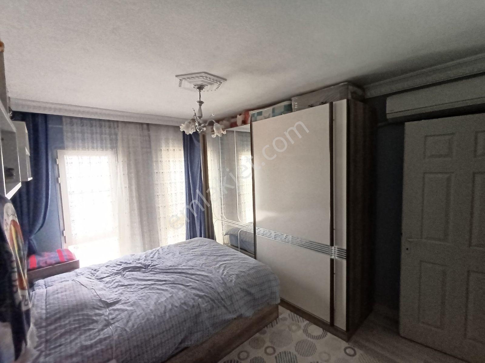Kuşadası Kadınlar Denizinde Terastan Deniz Manzaralı 4+1 Triplex - Görsel 33