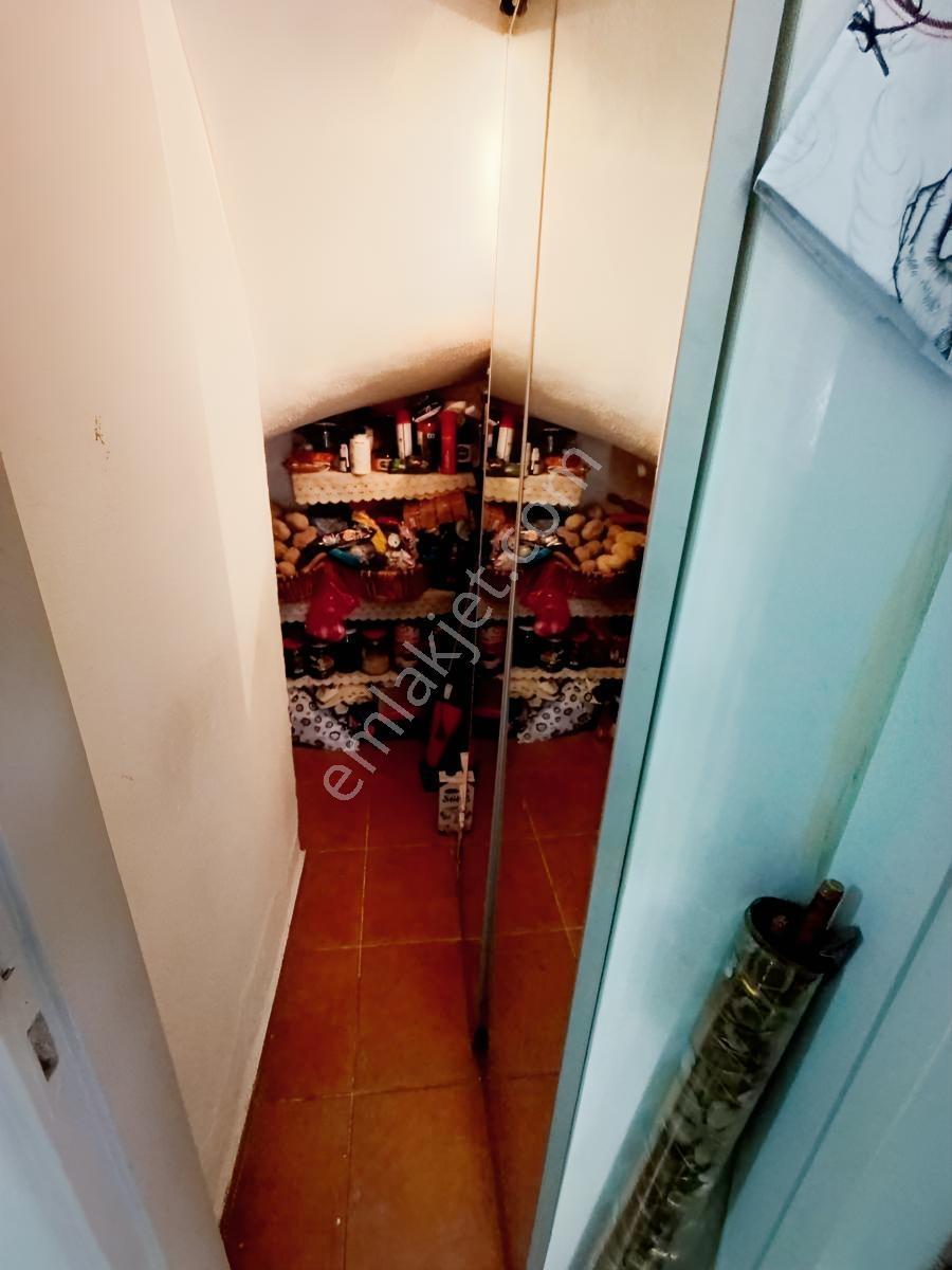 Kuşadası Kadınlar Denizinde Terastan Deniz Manzaralı 4+1 Triplex - Görsel 16