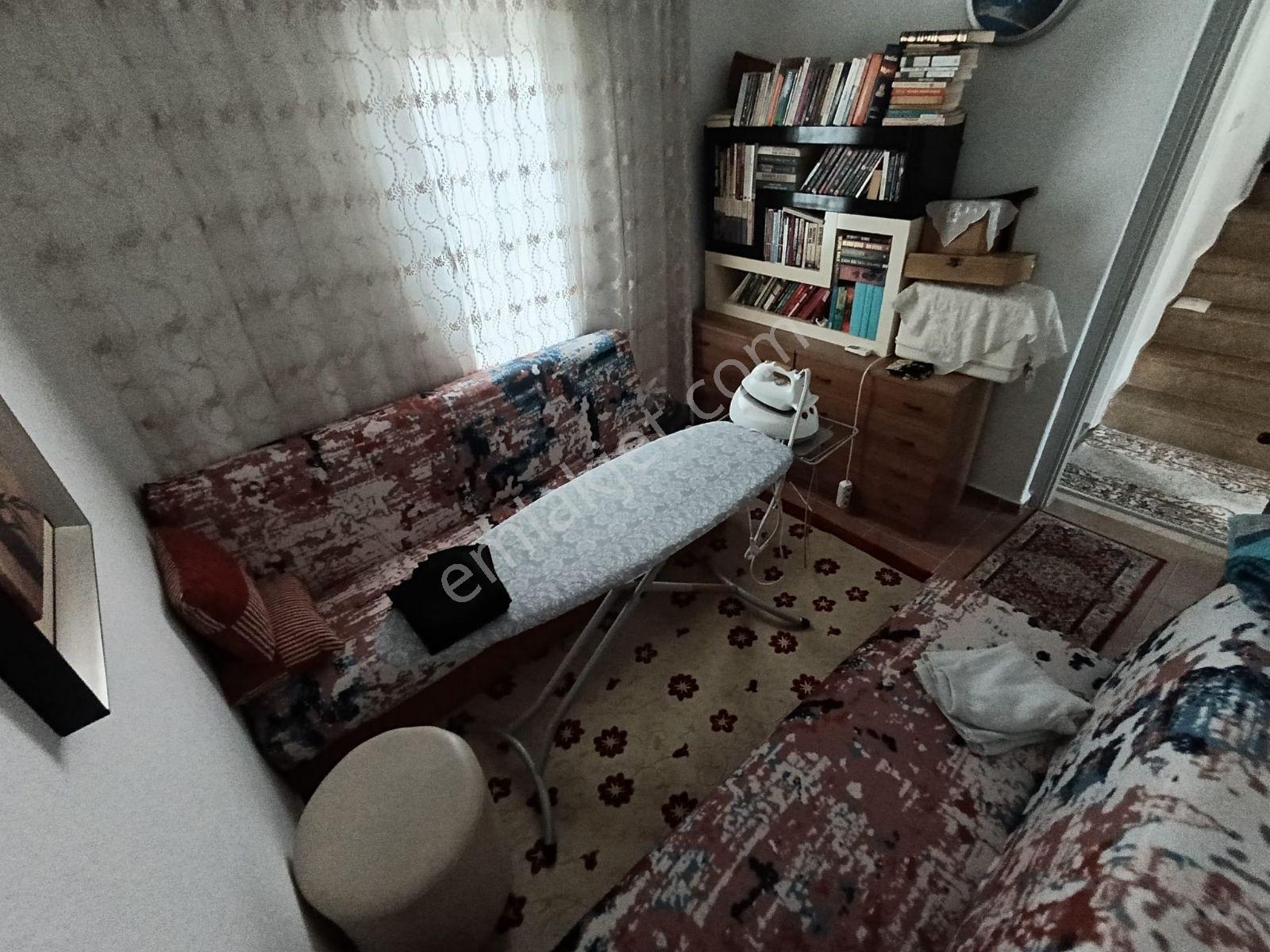 Kuşadası Kadınlar Denizinde Terastan Deniz Manzaralı 4+1 Triplex - Görsel 27
