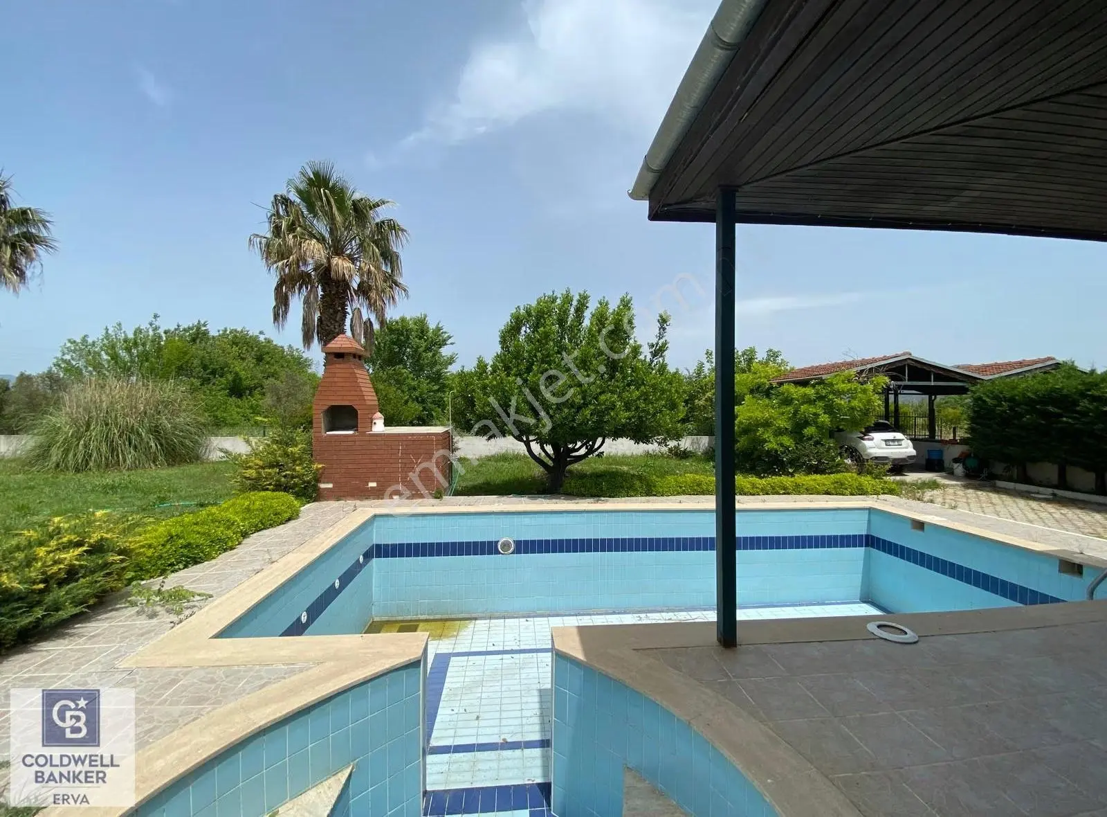 Dalyan 'da Müstakil Havuzlu, 4500 M2 Bahçeli Satılık Villa - Görsel 27
